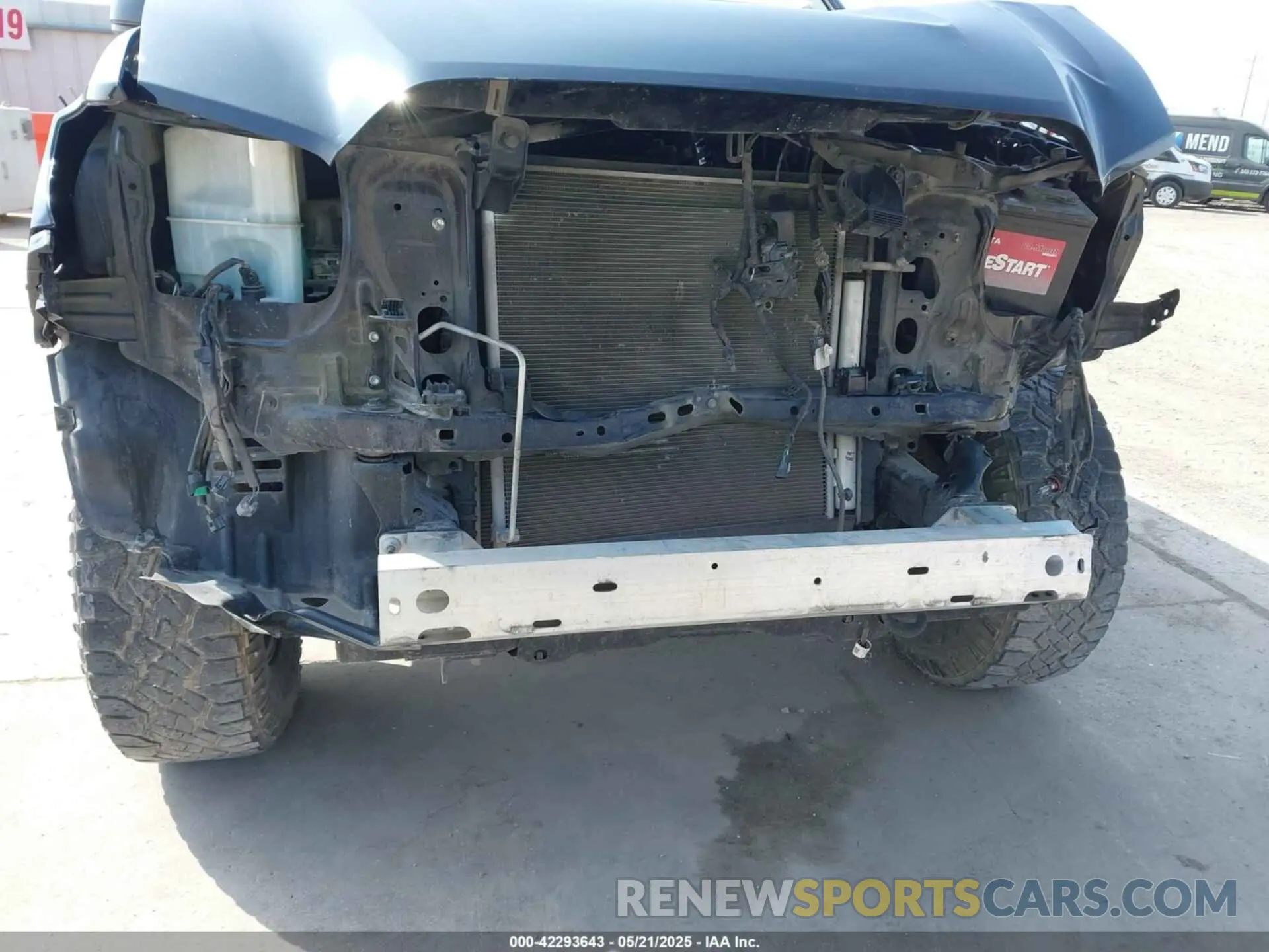 6 fotografías del automóvil dañado 5TFAX5GN4MX189814 TOYOTA TACOMA 2021