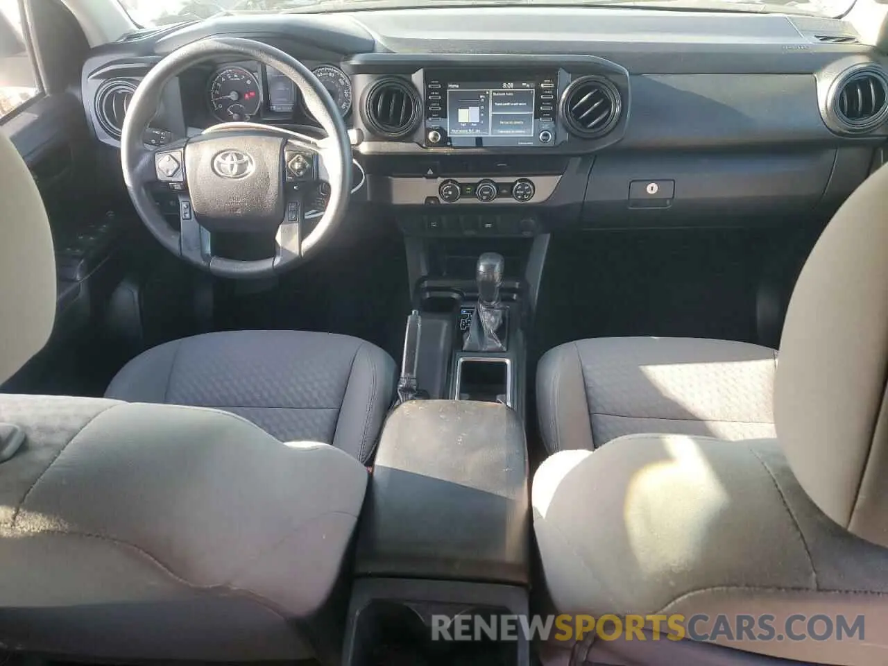 8 fotografías del automóvil dañado 5TFAX5GN7MX191508 TOYOTA TACOMA 2021