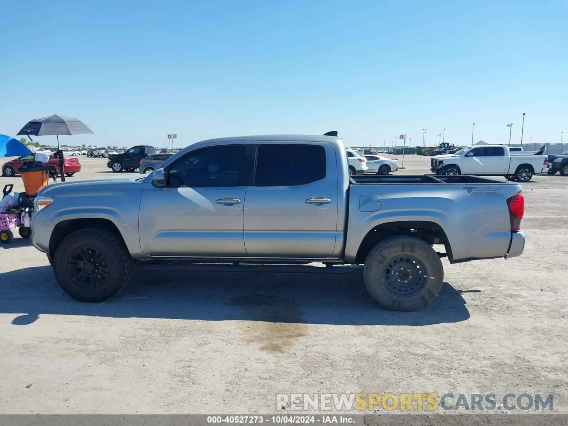 14 fotografías del automóvil dañado 5TFAX5GN7MX193615 TOYOTA TACOMA 2021