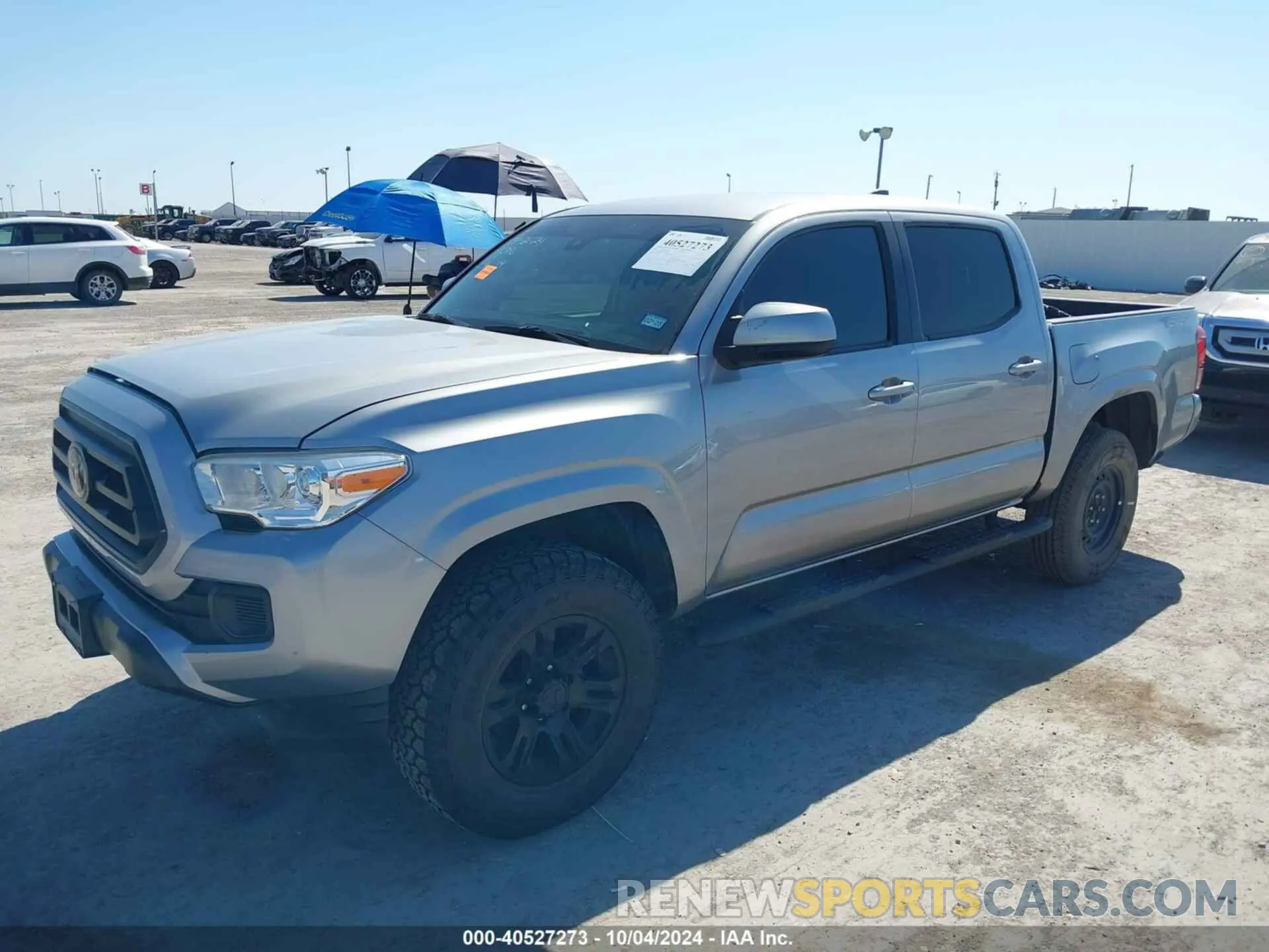 2 fotografías del automóvil dañado 5TFAX5GN7MX193615 TOYOTA TACOMA 2021