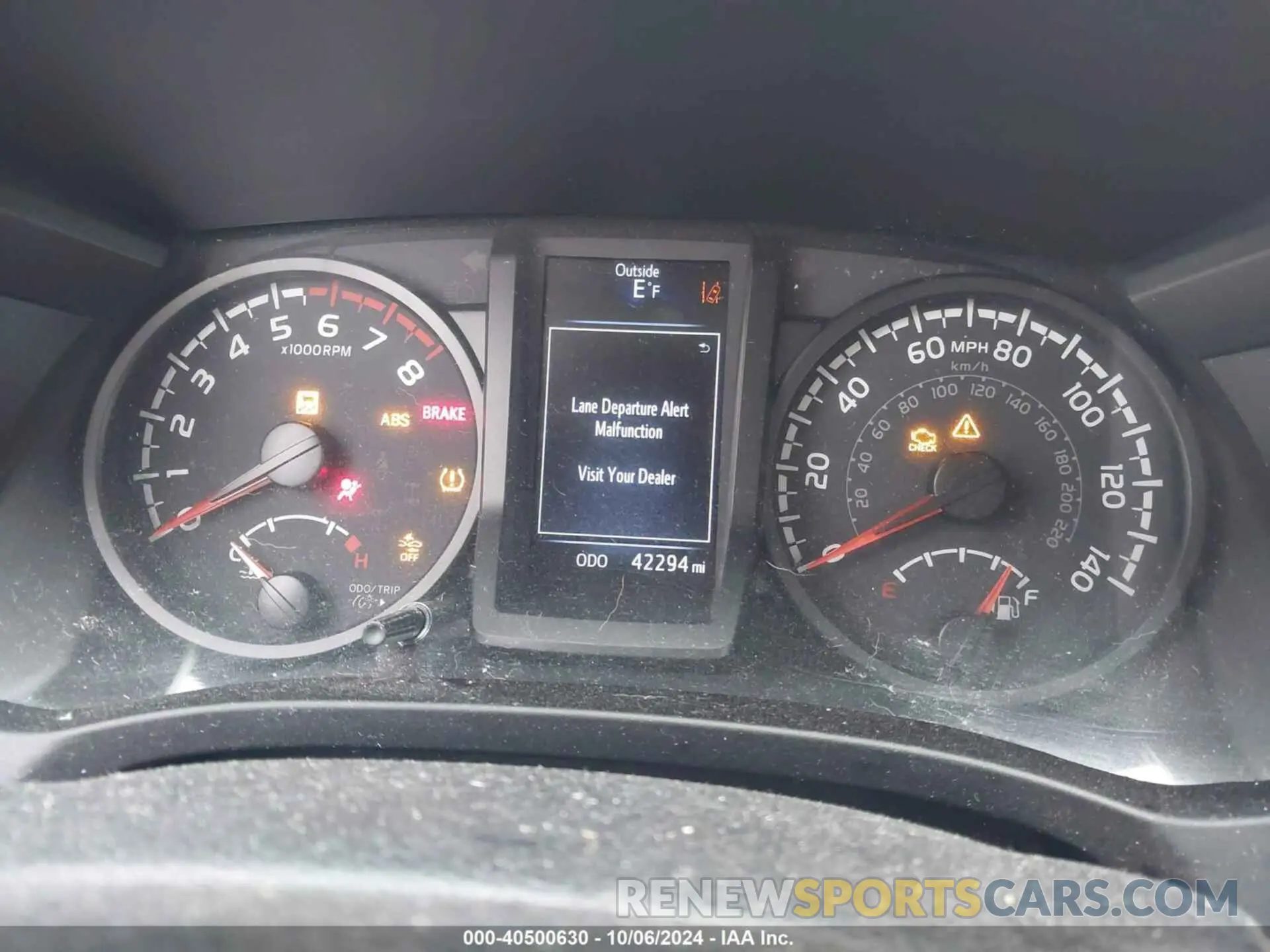 7 fotografías del automóvil dañado 5TFAX5GN9MX189789 TOYOTA TACOMA 2021