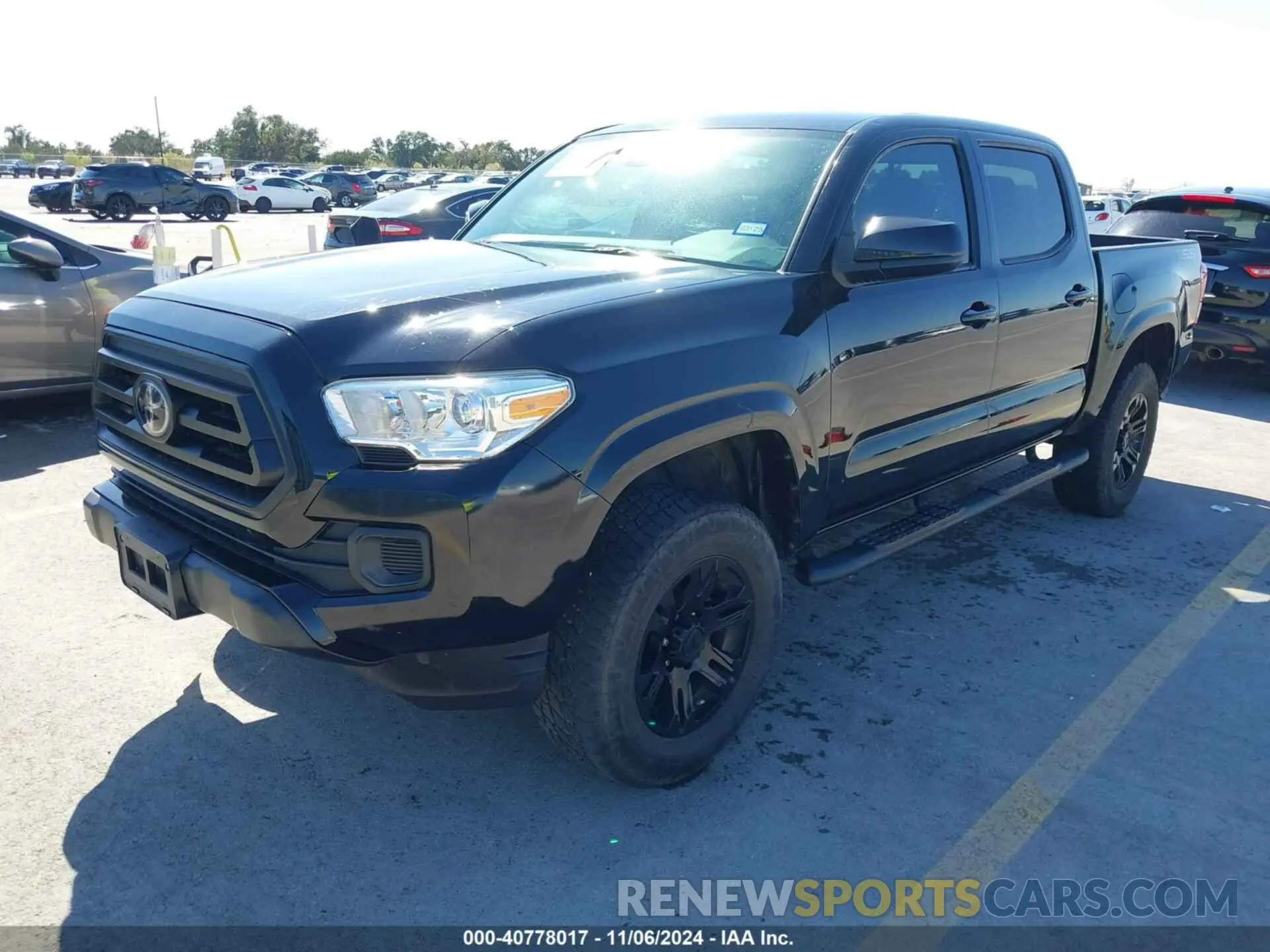 2 fotografías del automóvil dañado 5TFAX5GN9MX190229 TOYOTA TACOMA 2021