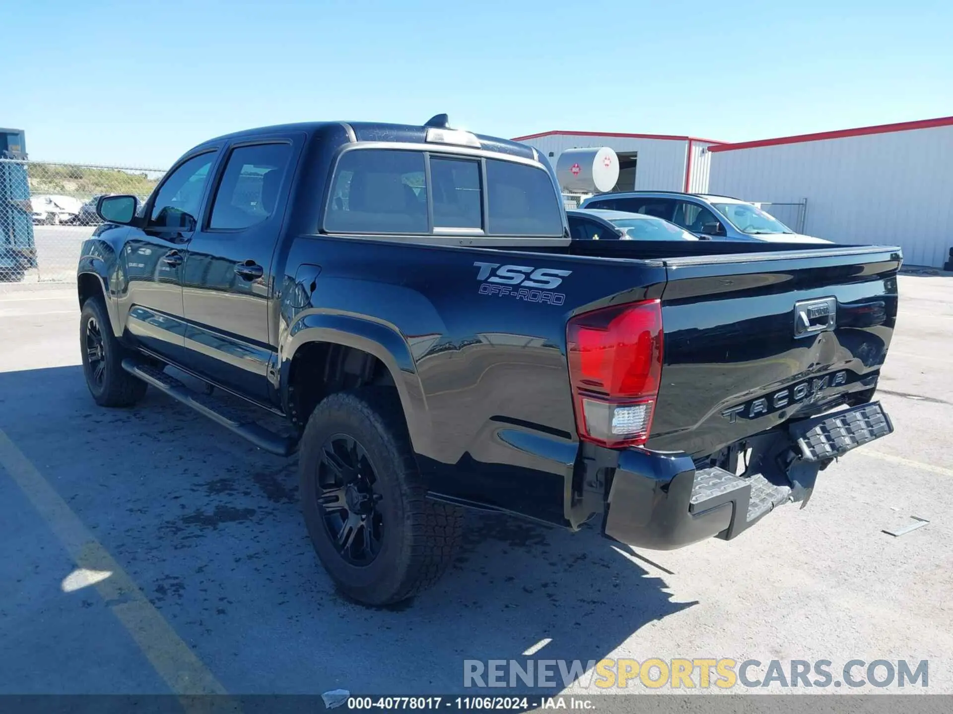 3 fotografías del automóvil dañado 5TFAX5GN9MX190229 TOYOTA TACOMA 2021