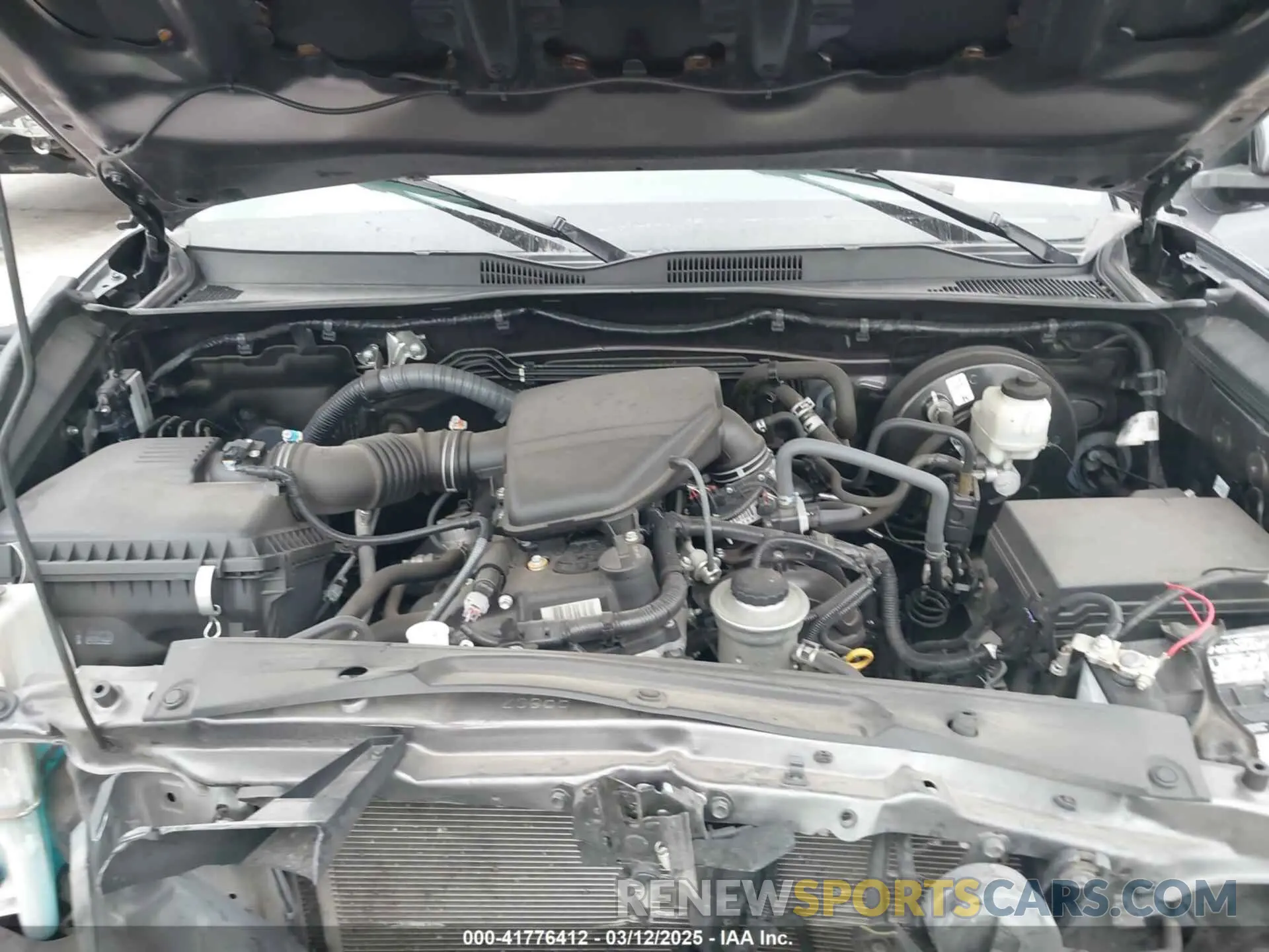 10 fotografías del automóvil dañado 5TFAX5GN9MX193549 TOYOTA TACOMA 2021