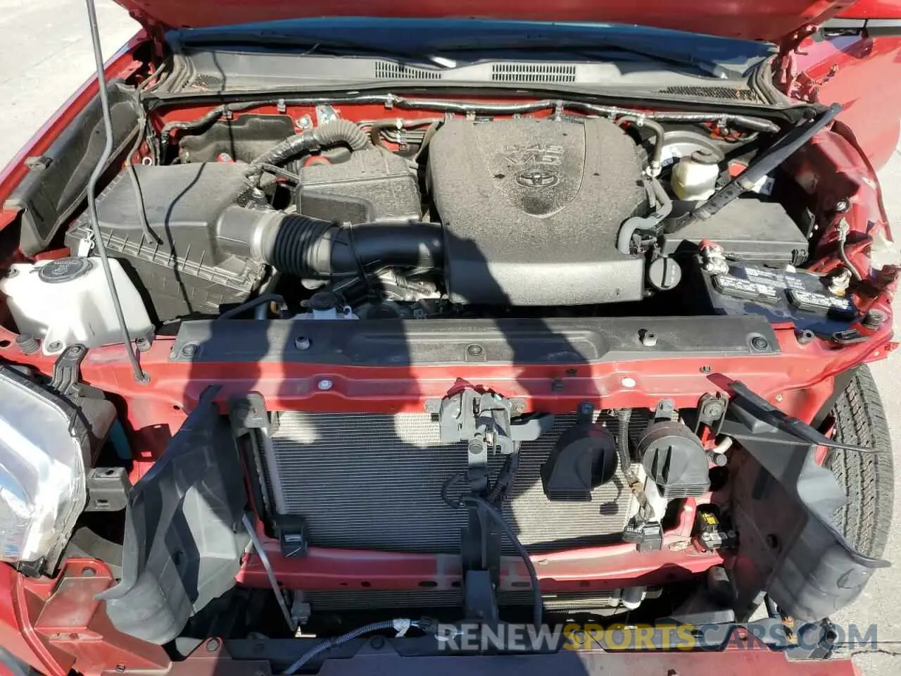 11 fotografías del automóvil dañado 5TFAZ5CN0MX096840 TOYOTA TACOMA 2021