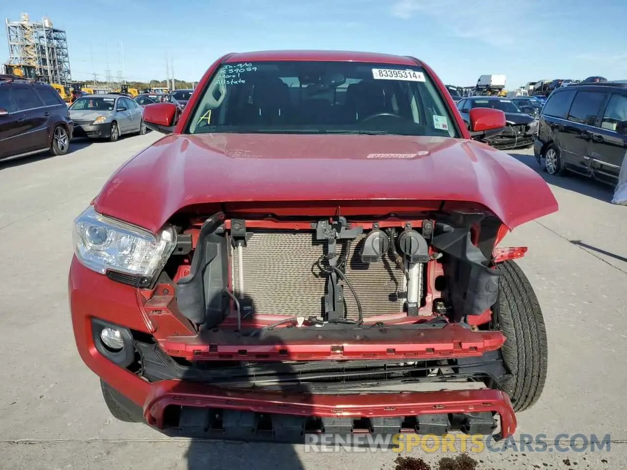 5 fotografías del automóvil dañado 5TFAZ5CN0MX096840 TOYOTA TACOMA 2021
