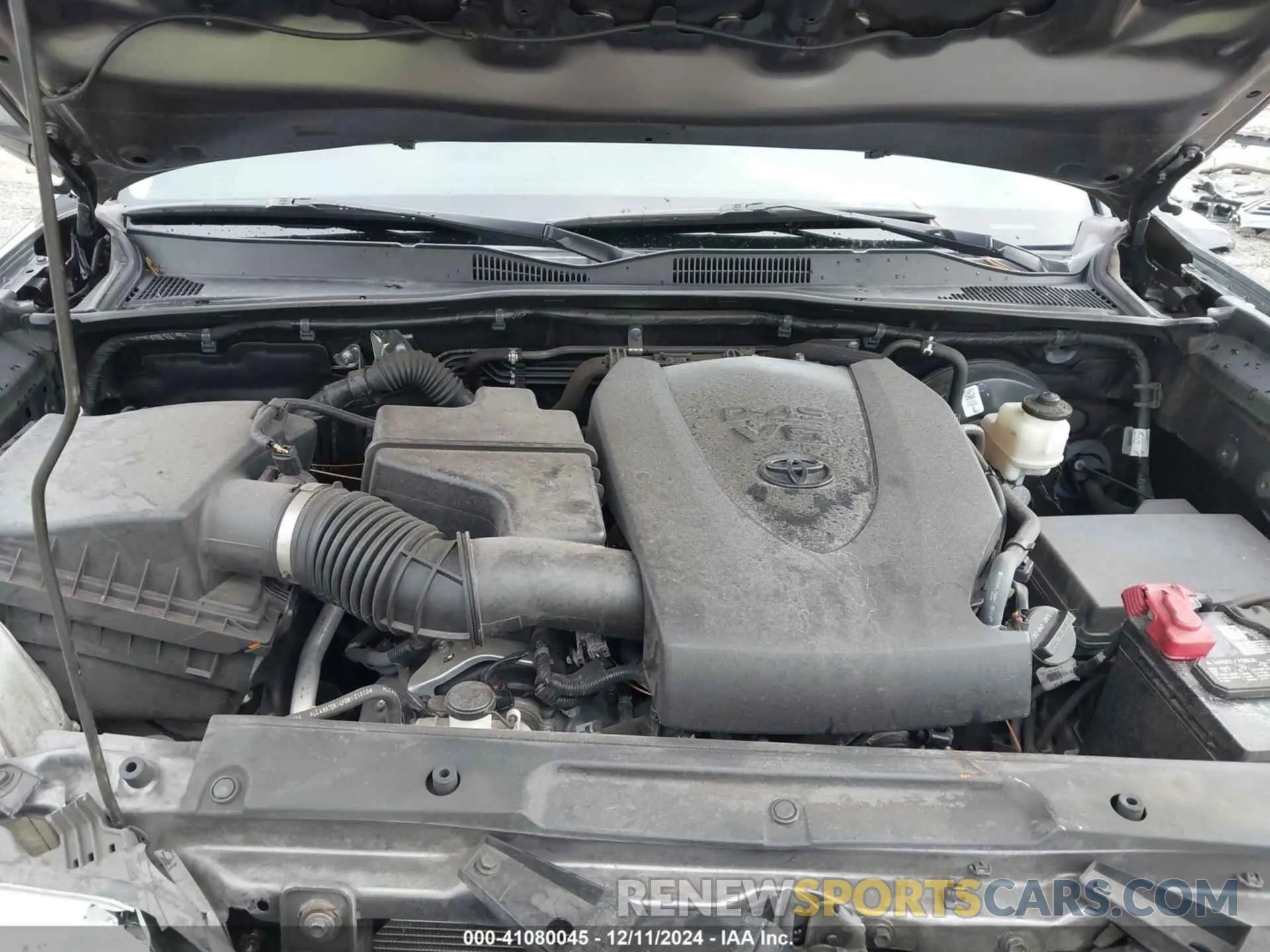 10 fotografías del automóvil dañado 5TFAZ5CN1MX109272 TOYOTA TACOMA 2021