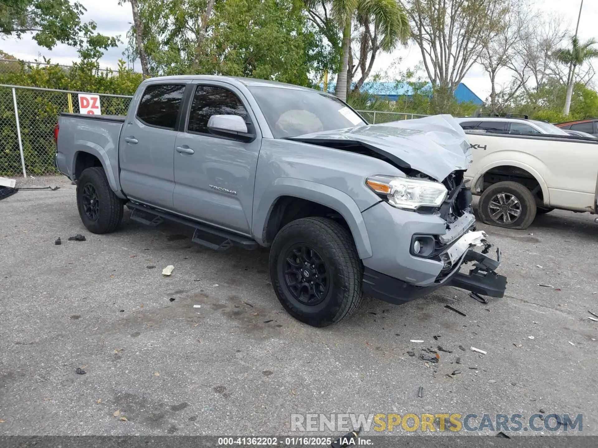 1 fotografías del automóvil dañado 5TFAZ5CN1MX113810 TOYOTA TACOMA 2021