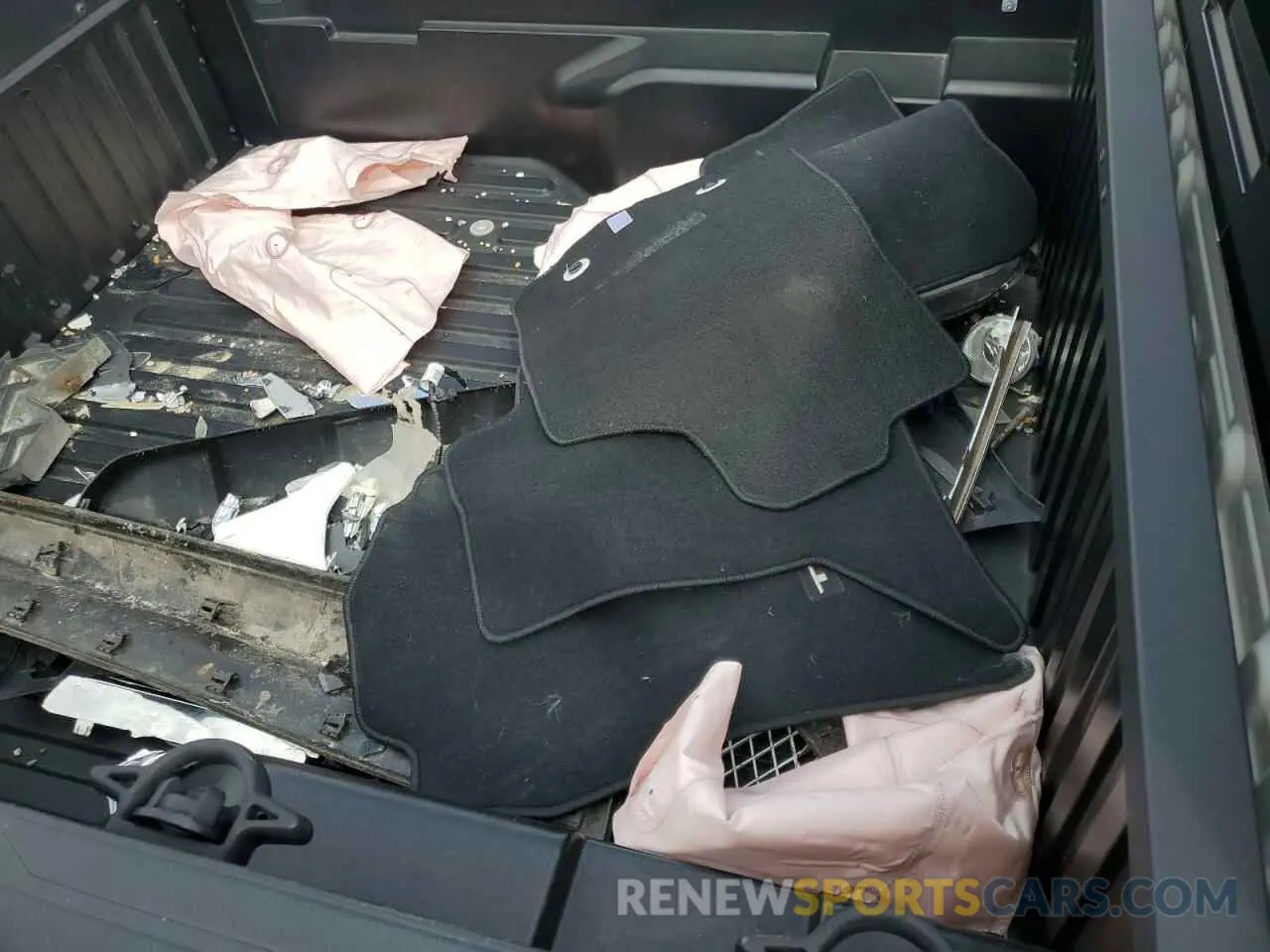 12 fotografías del automóvil dañado 5TFAZ5CN4MX101991 TOYOTA TACOMA 2021