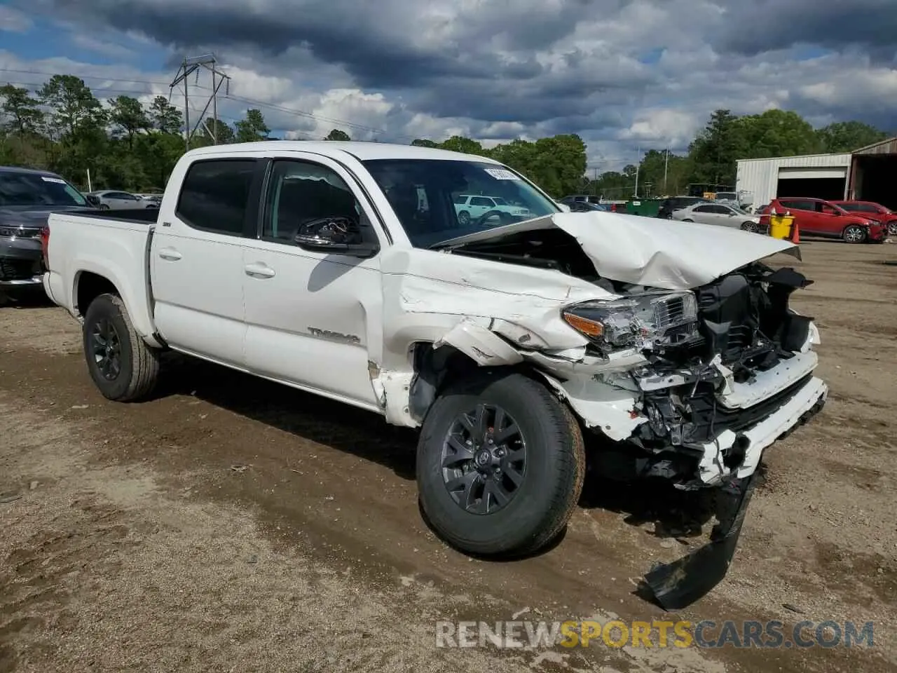 4 fotografías del automóvil dañado 5TFAZ5CN4MX101991 TOYOTA TACOMA 2021