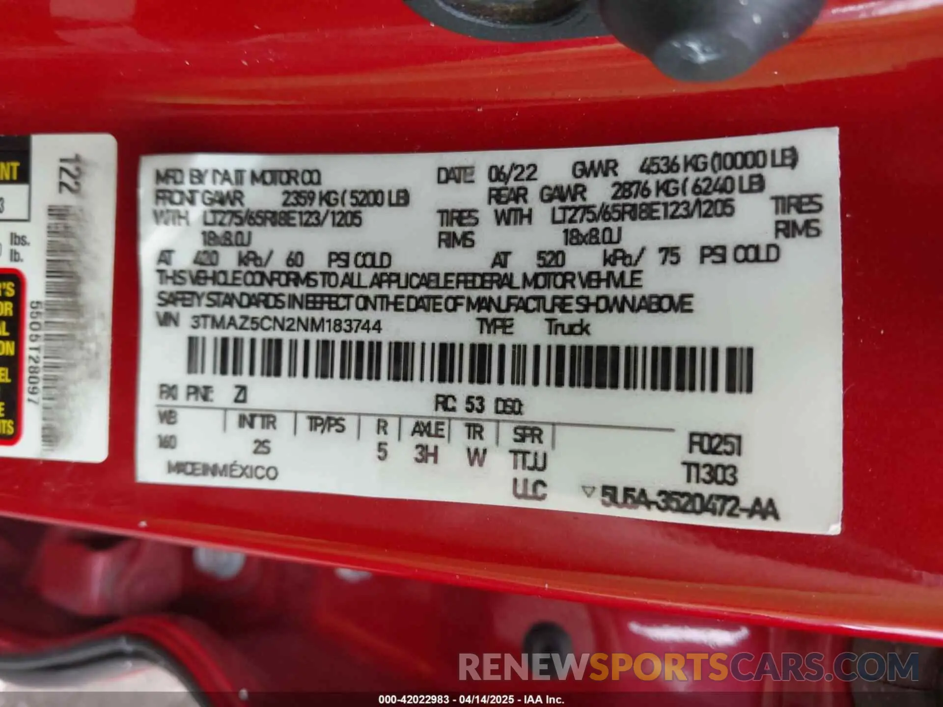 9 fotografías del automóvil dañado 5TFAZ5CN4MX105846 TOYOTA TACOMA 2021