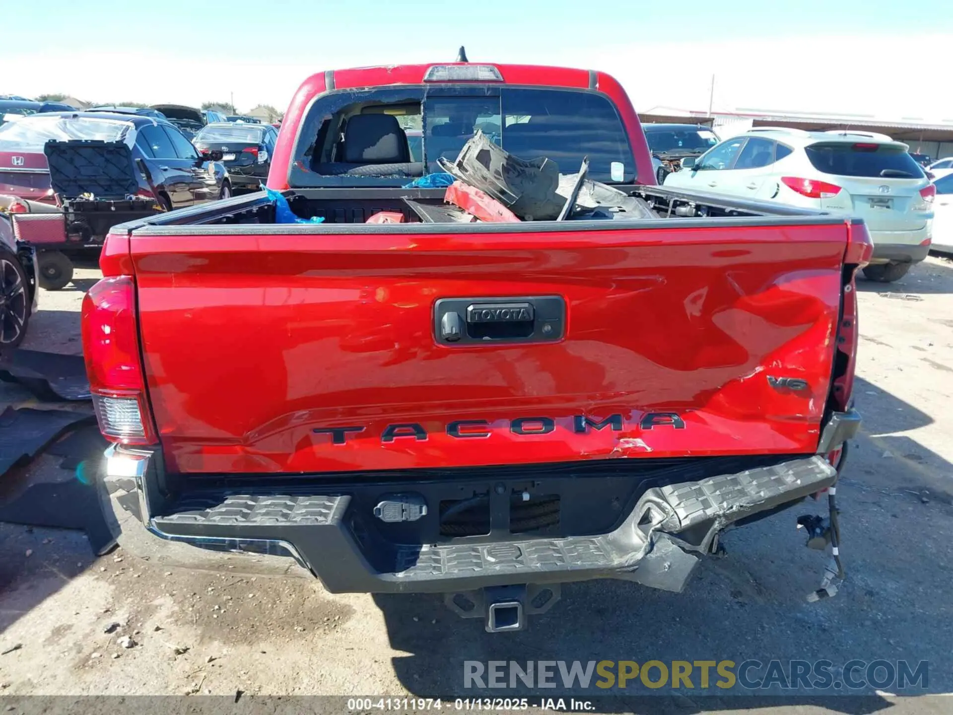 17 fotografías del automóvil dañado 5TFAZ5CN4MX114420 TOYOTA TACOMA 2021