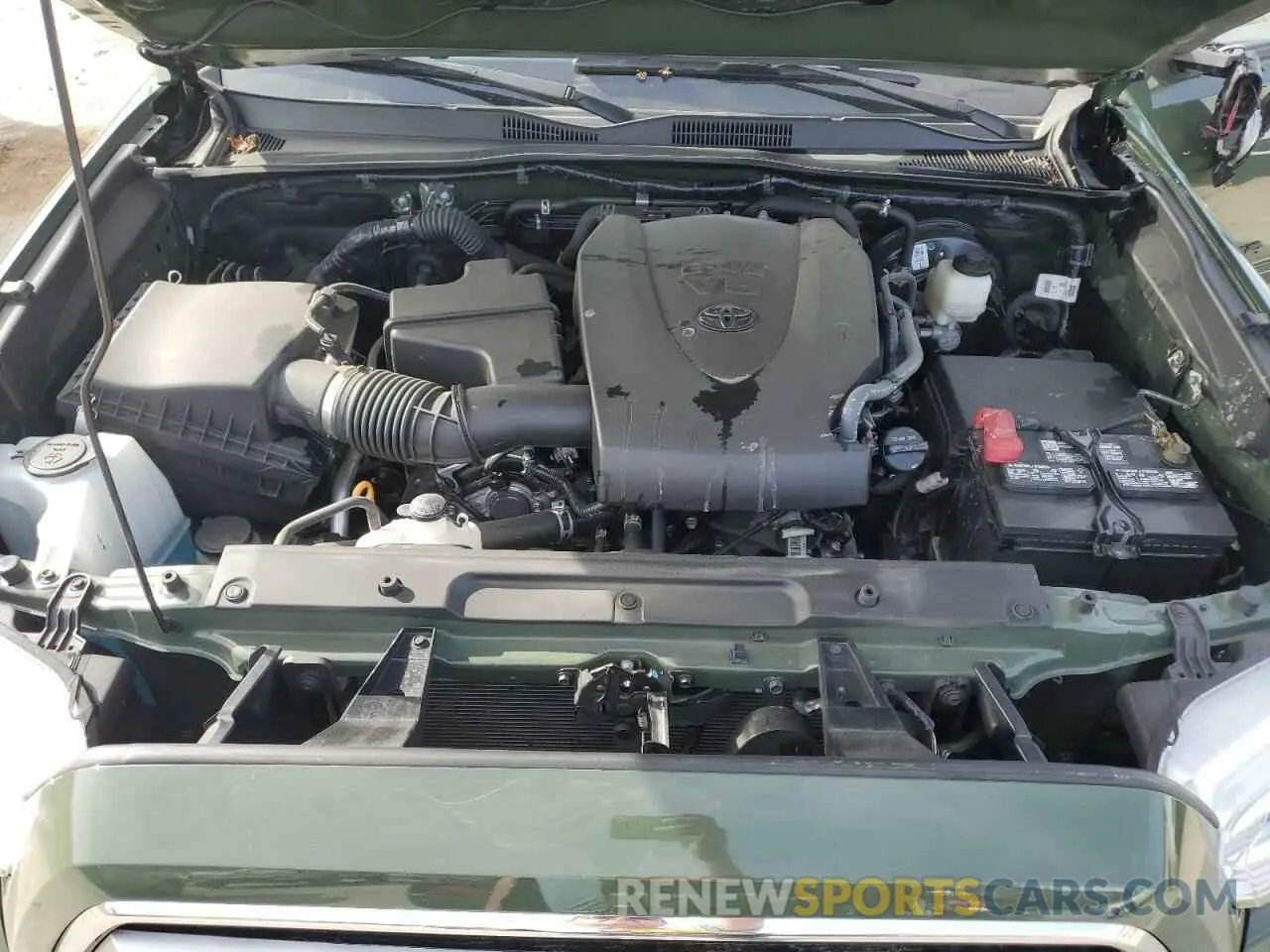 11 fotografías del automóvil dañado 5TFAZ5CN5MX102714 TOYOTA TACOMA 2021