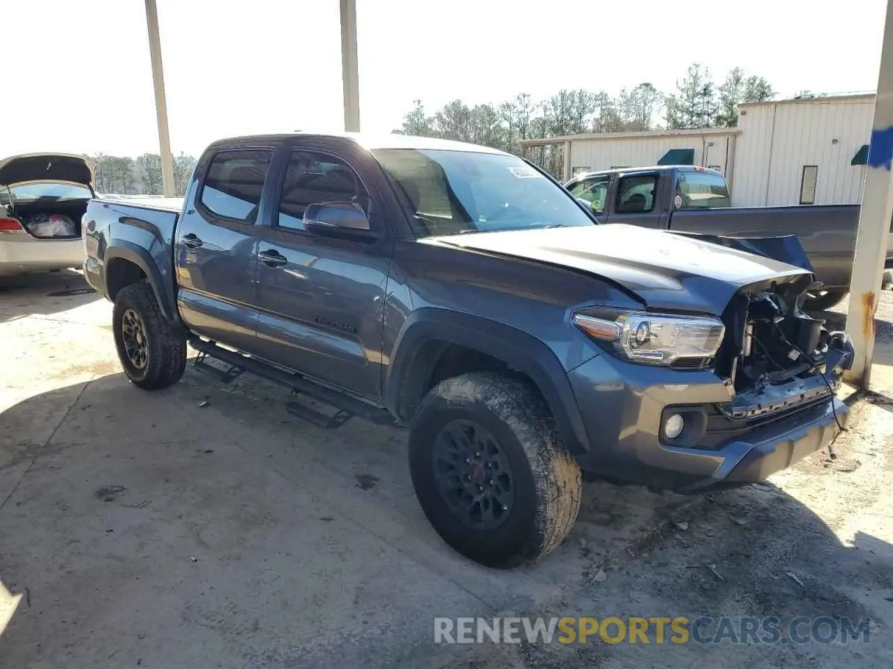 4 fotografías del automóvil dañado 5TFAZ5CN6MX103340 TOYOTA TACOMA 2021