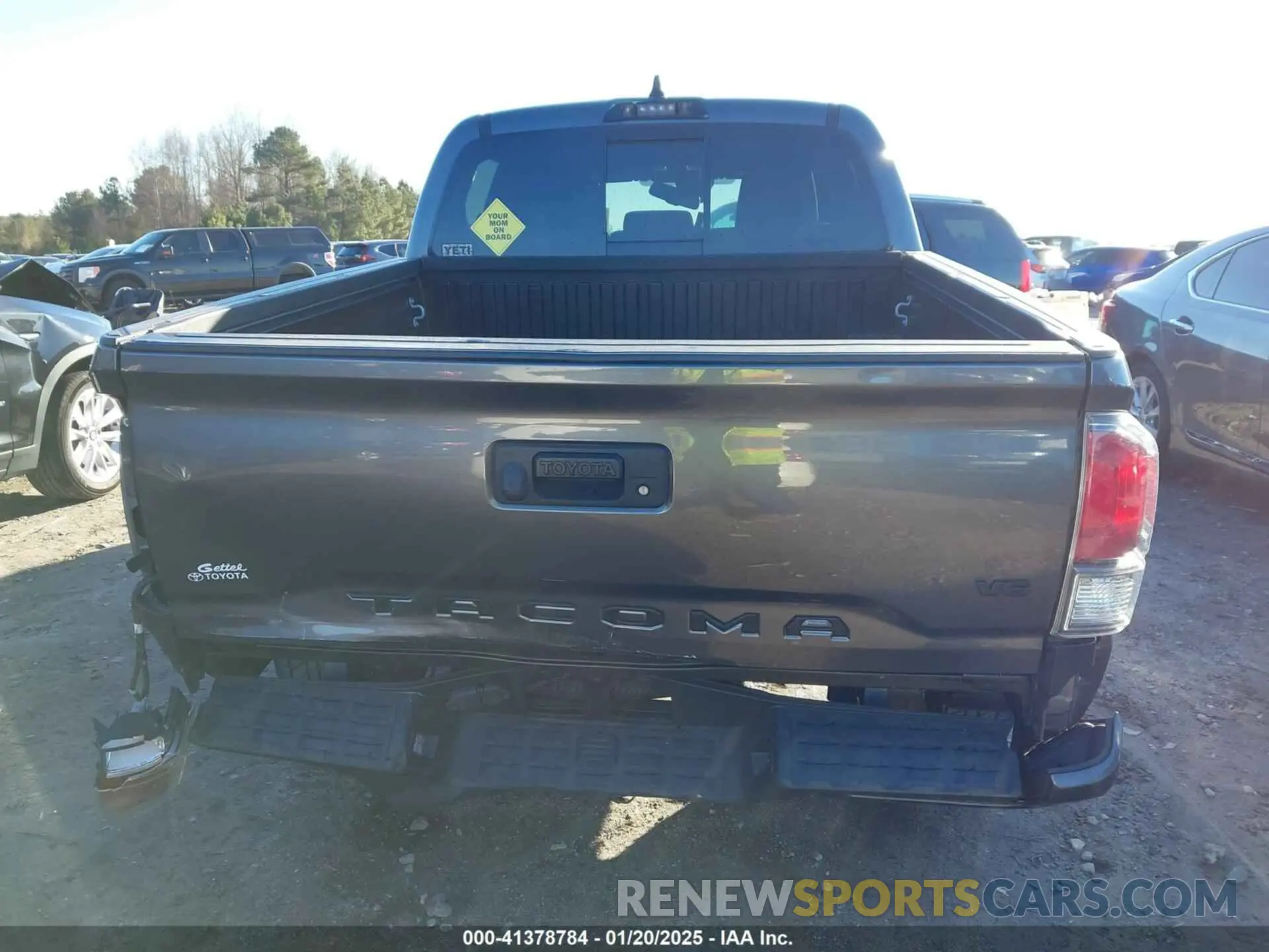 16 fotografías del automóvil dañado 5TFAZ5CN6MX112104 TOYOTA TACOMA 2021
