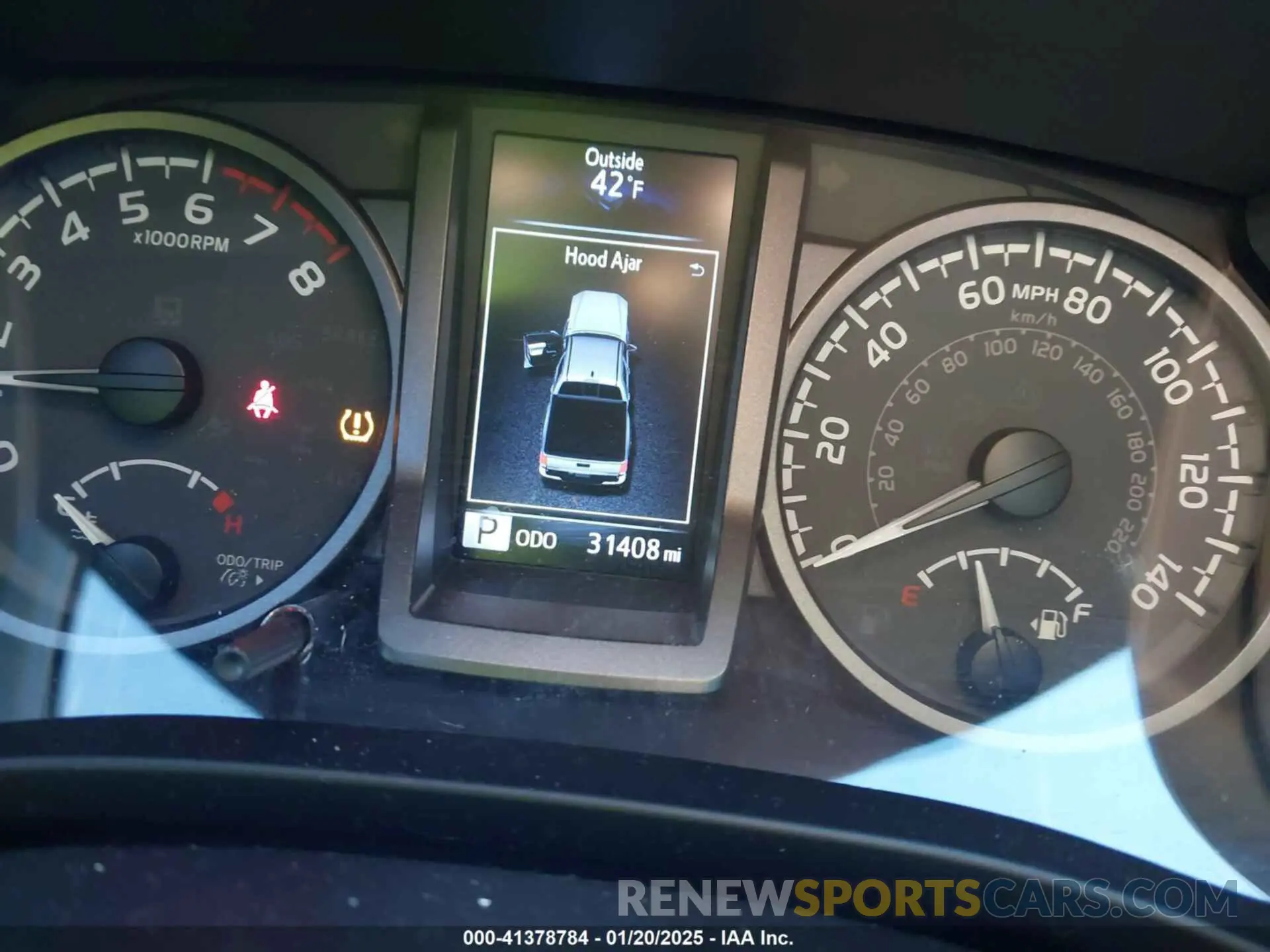 7 fotografías del automóvil dañado 5TFAZ5CN6MX112104 TOYOTA TACOMA 2021
