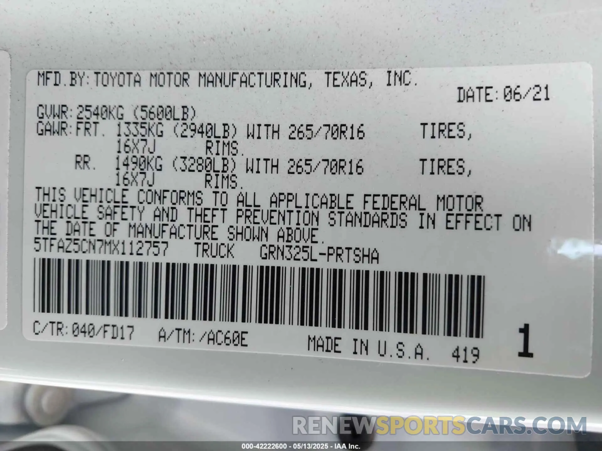 9 fotografías del automóvil dañado 5TFAZ5CN7MX112757 TOYOTA TACOMA 2021