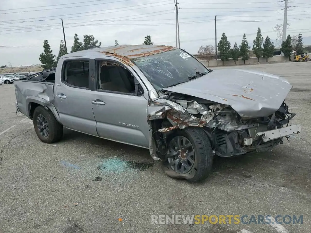 4 fotografías del automóvil dañado 5TFAZ5CN8MX097735 TOYOTA TACOMA 2021
