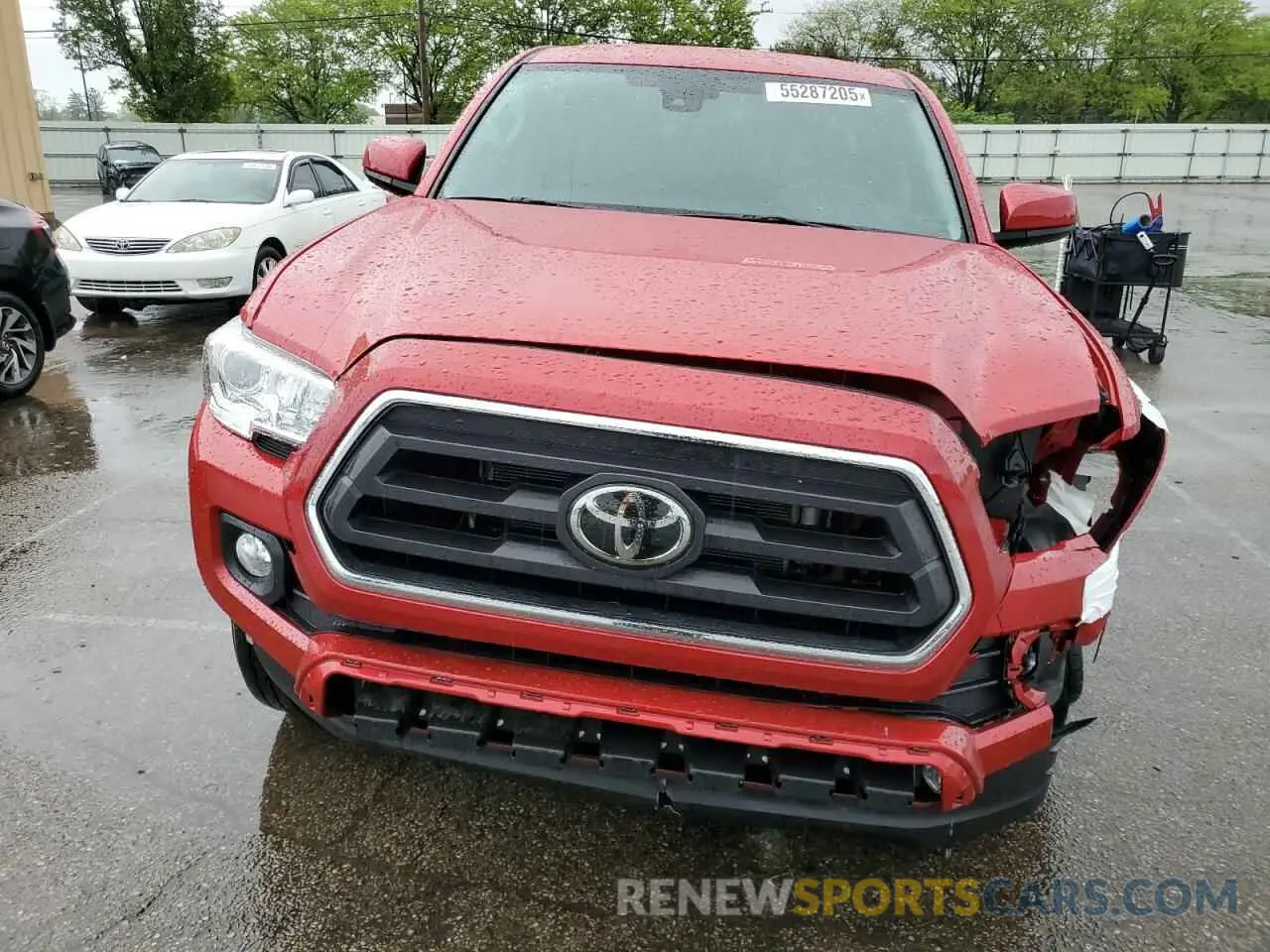 5 fotografías del automóvil dañado 5TFAZ5CN8MX097895 TOYOTA TACOMA 2021