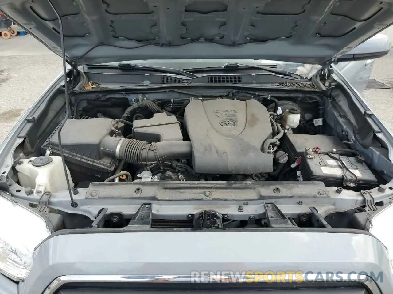 11 fotografías del automóvil dañado 5TFAZ5CNXMX102031 TOYOTA TACOMA 2021