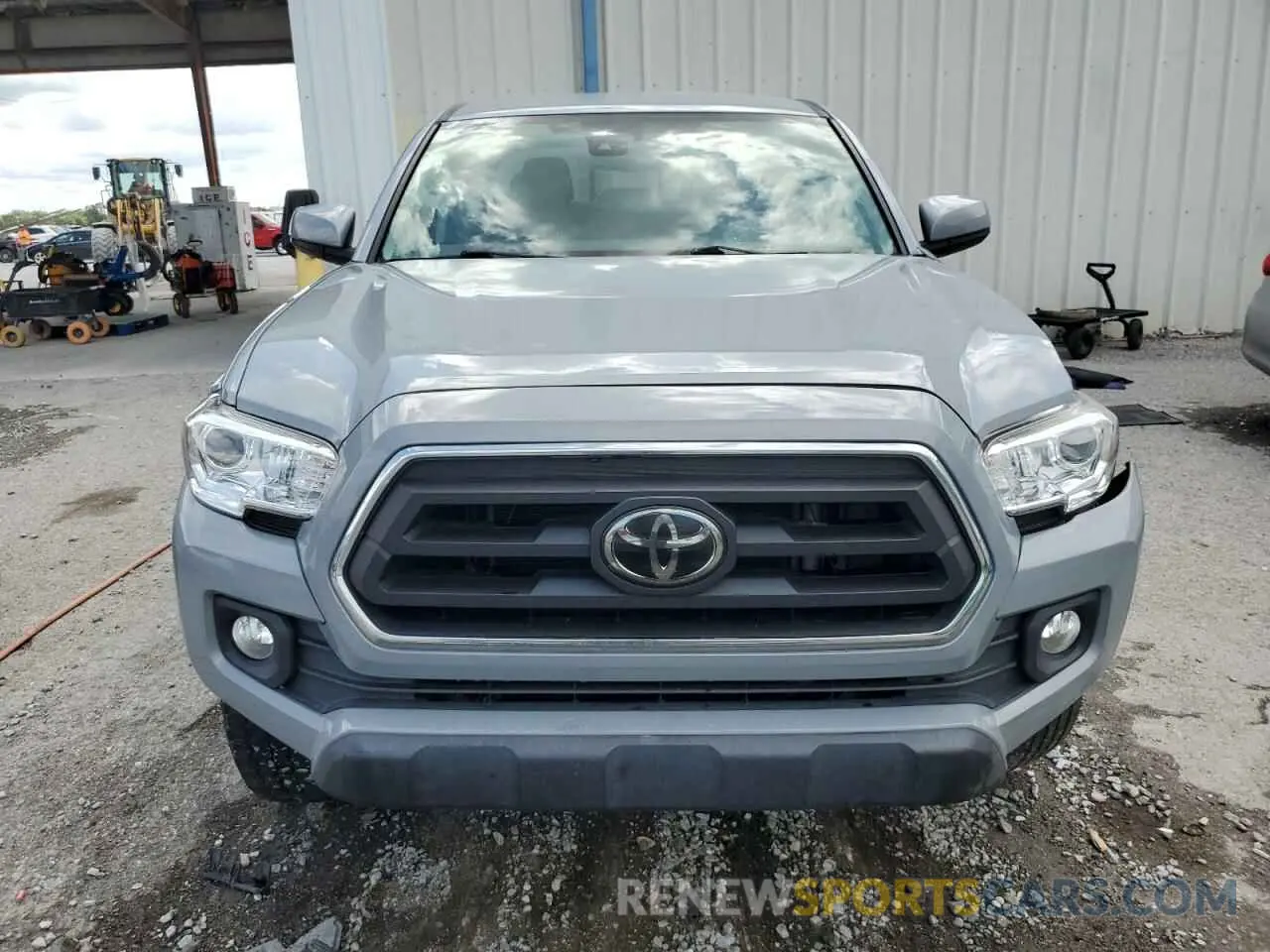 5 fotografías del automóvil dañado 5TFAZ5CNXMX102031 TOYOTA TACOMA 2021