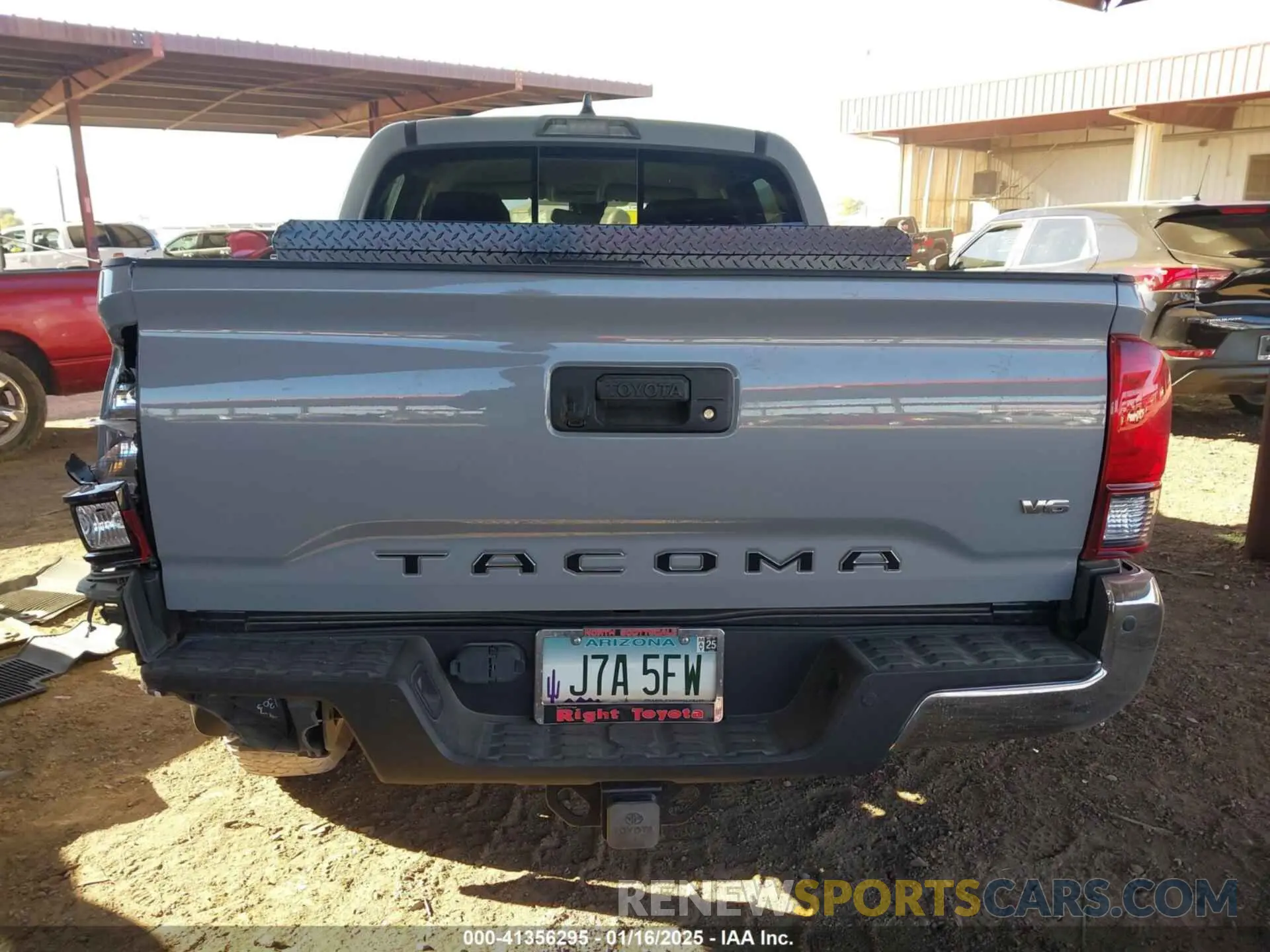17 fotografías del automóvil dañado 5TFAZ5CNXMX108296 TOYOTA TACOMA 2021