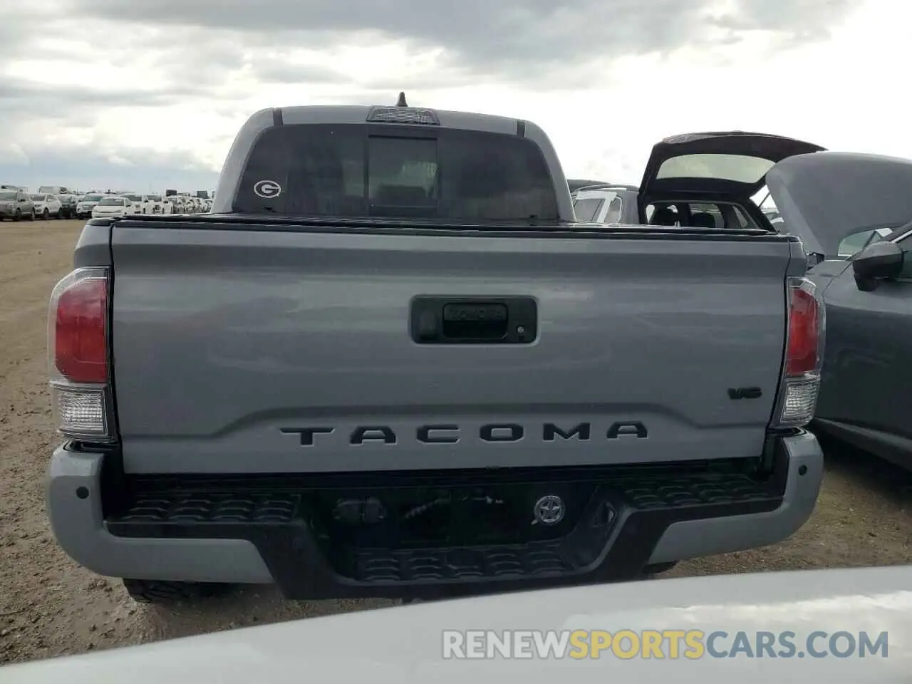 6 fotografías del automóvil dañado 5TFAZ5CNXMX108492 TOYOTA TACOMA 2021