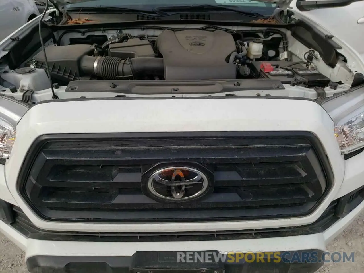 7 fotografías del automóvil dañado 5TFCZ5AN0MX267985 TOYOTA TACOMA 2021