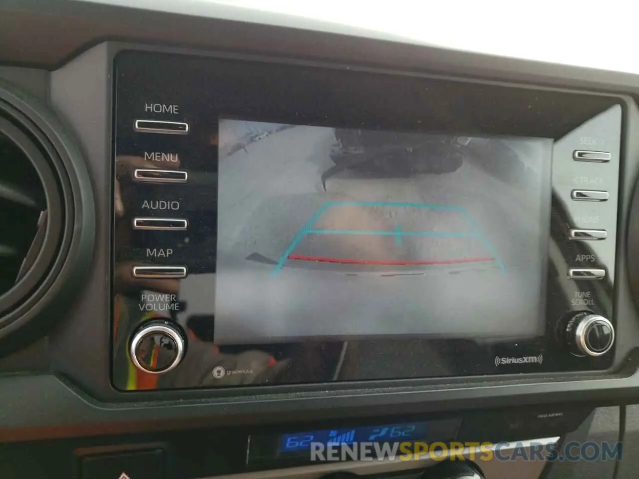 9 fotografías del automóvil dañado 5TFCZ5AN0MX267985 TOYOTA TACOMA 2021