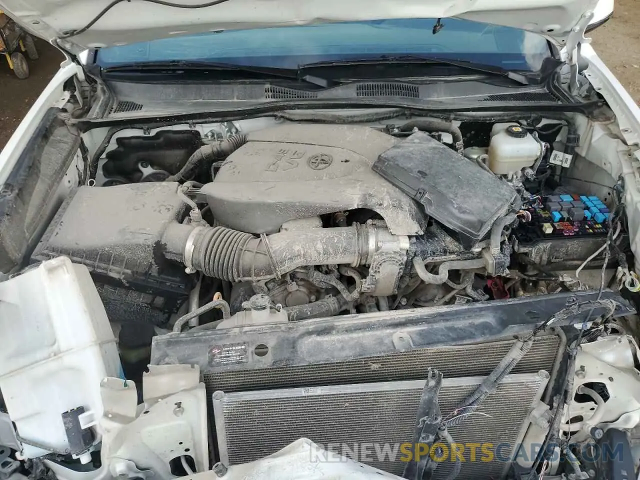 11 fotografías del automóvil dañado 5TFCZ5AN1MX265954 TOYOTA TACOMA 2021