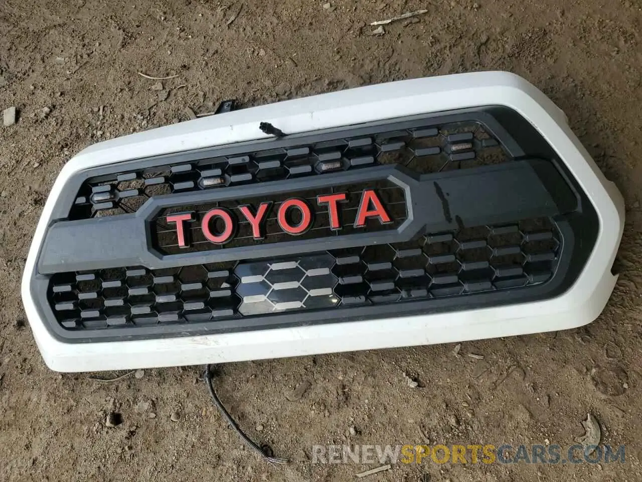 12 fotografías del automóvil dañado 5TFCZ5AN1MX265954 TOYOTA TACOMA 2021