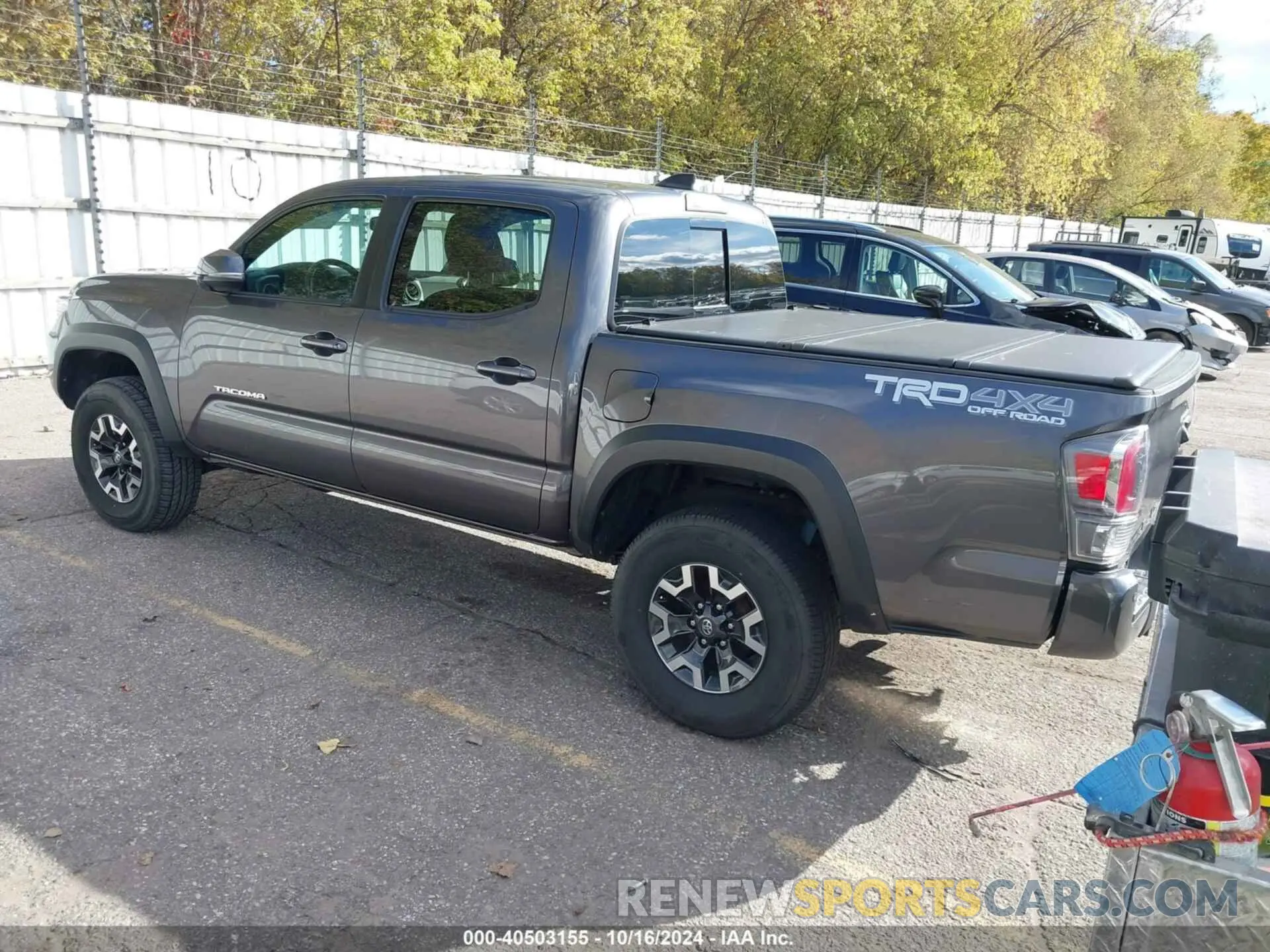 3 fotografías del automóvil dañado 5TFCZ5AN1MX269390 TOYOTA TACOMA 2021