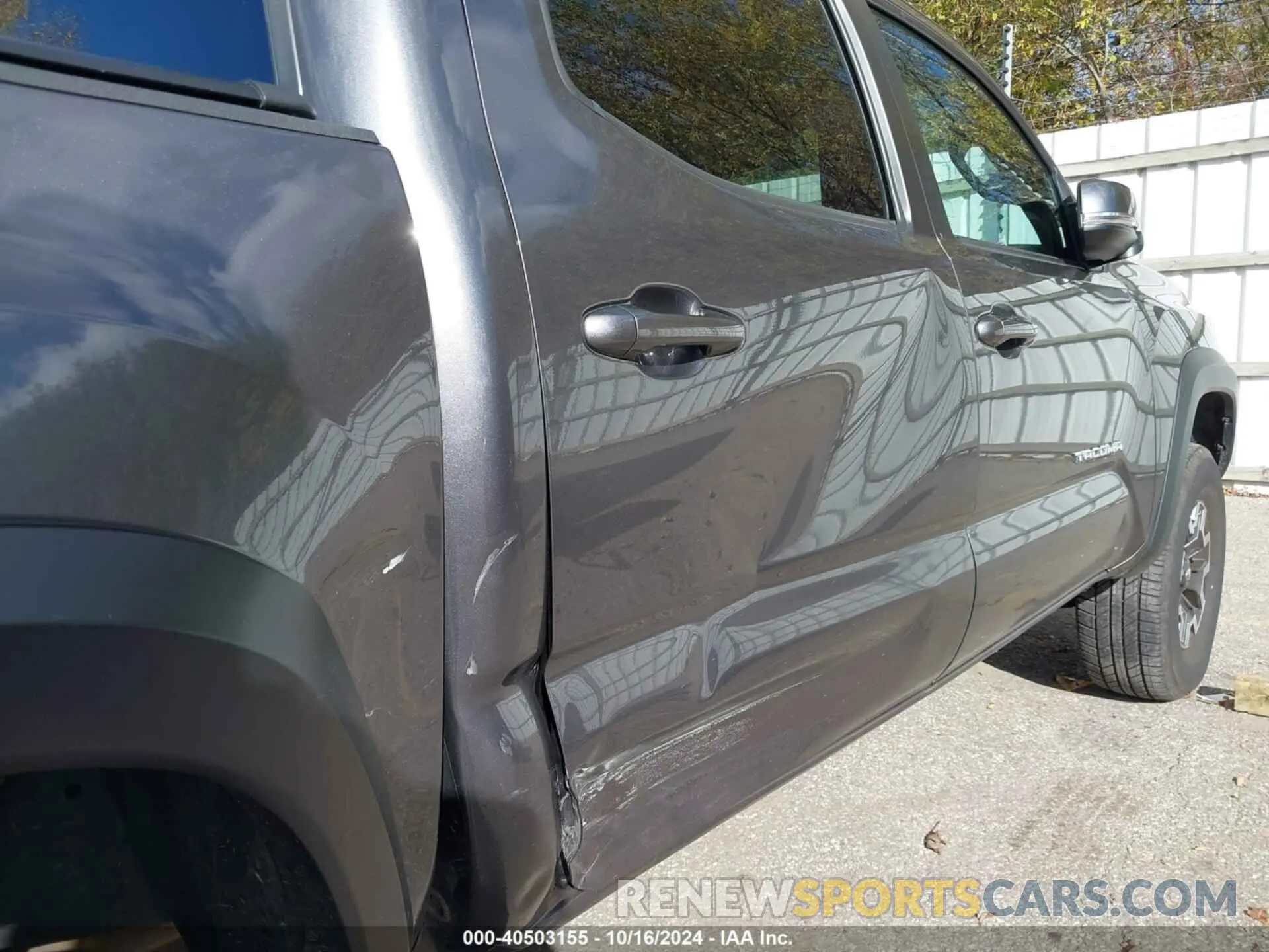 6 fotografías del automóvil dañado 5TFCZ5AN1MX269390 TOYOTA TACOMA 2021