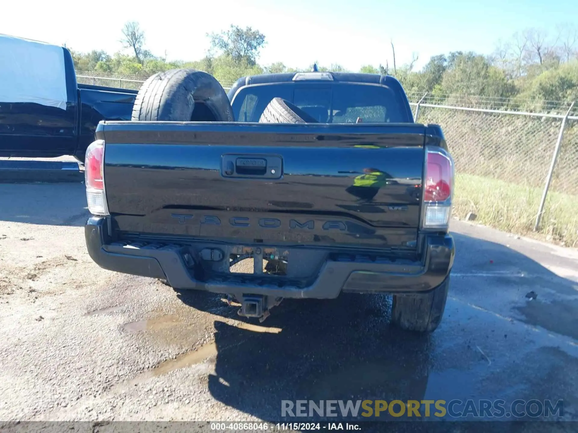 17 fotografías del automóvil dañado 5TFCZ5AN1MX273942 TOYOTA TACOMA 2021