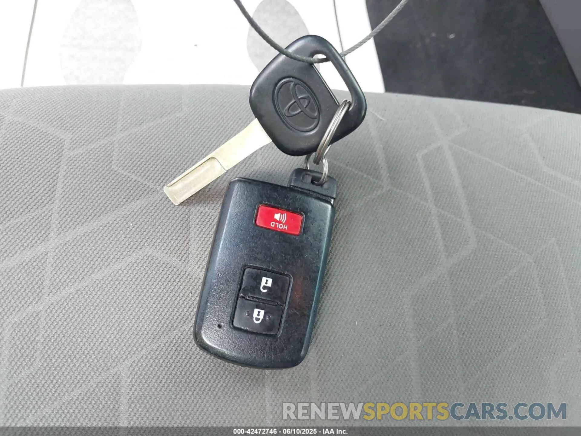 11 fotografías del automóvil dañado 5TFCZ5AN1MX274296 TOYOTA TACOMA 2021