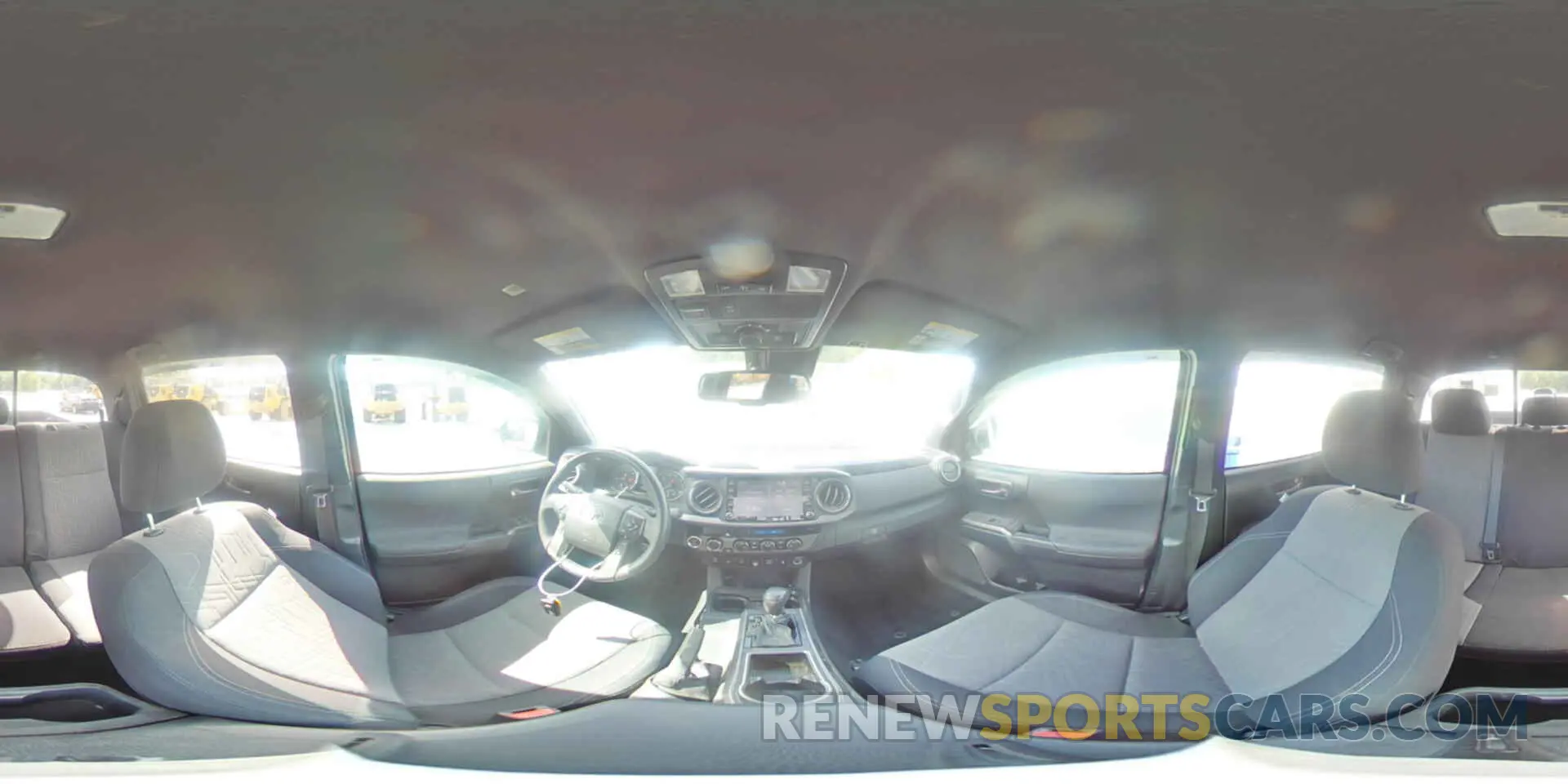 15 fotografías del automóvil dañado 5TFCZ5AN2MX255160 TOYOTA TACOMA 2021