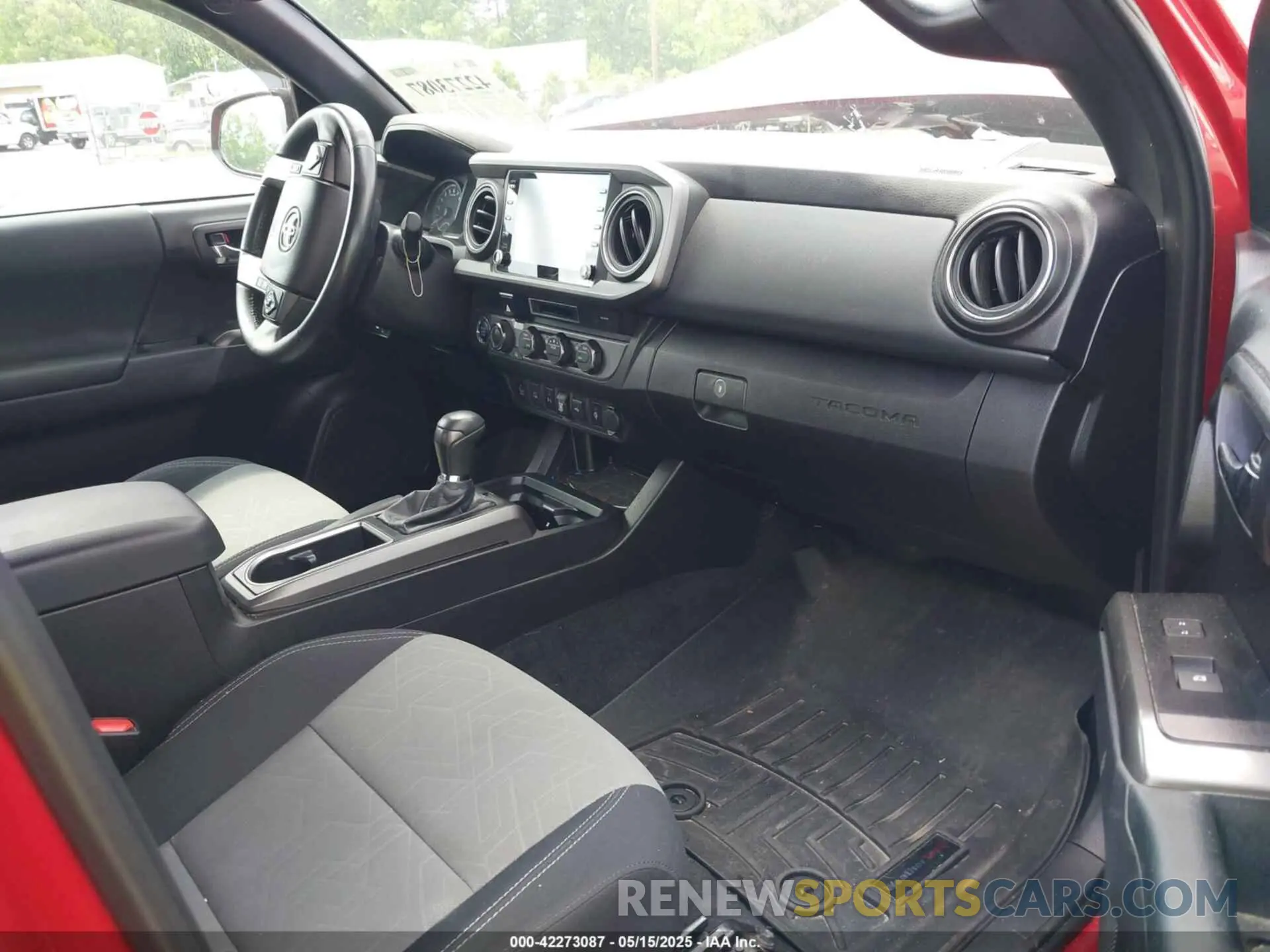 5 fotografías del automóvil dañado 5TFCZ5AN2MX263159 TOYOTA TACOMA 2021