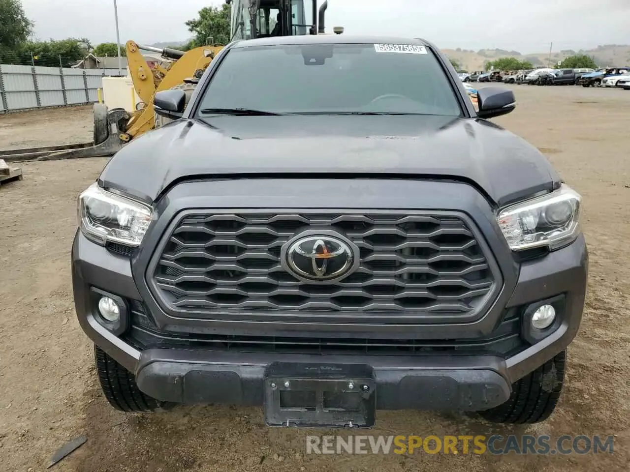 5 fotografías del automóvil dañado 5TFCZ5AN2MX268975 TOYOTA TACOMA 2021