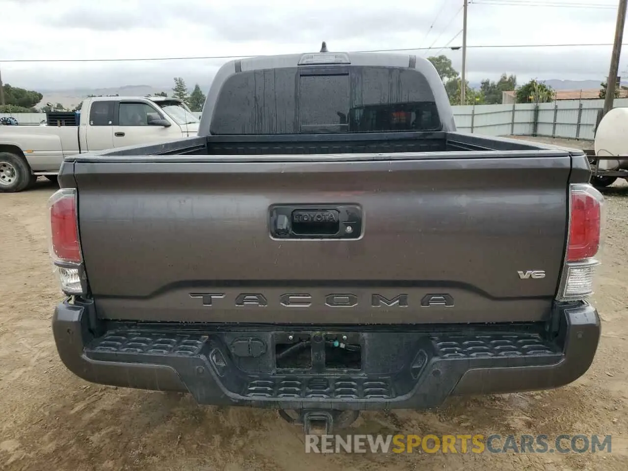 6 fotografías del automóvil dañado 5TFCZ5AN2MX268975 TOYOTA TACOMA 2021
