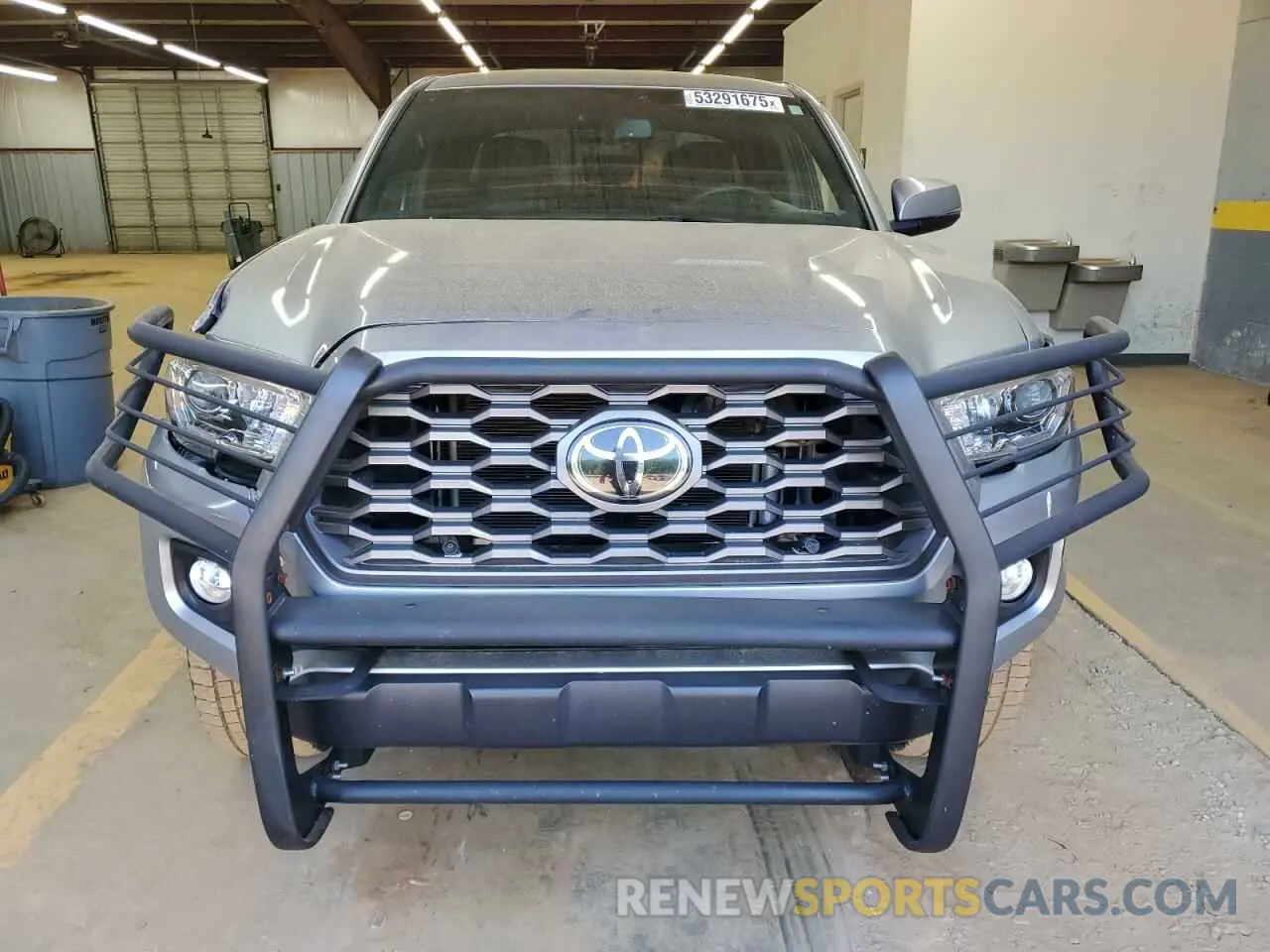 5 fotografías del automóvil dañado 5TFCZ5AN3MX253708 TOYOTA TACOMA 2021