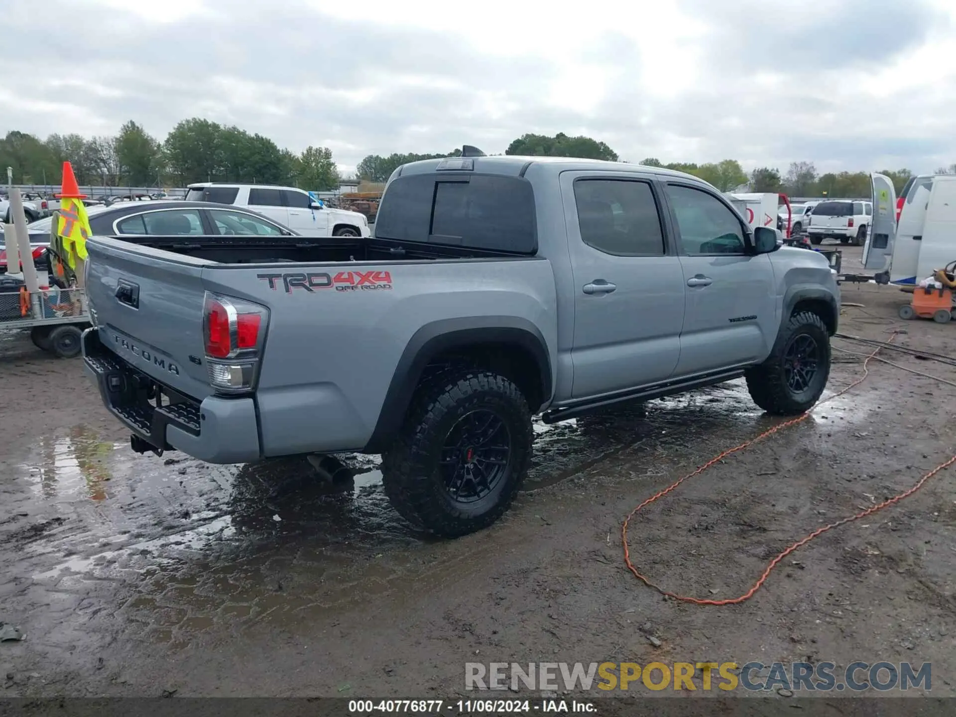 4 fotografías del automóvil dañado 5TFCZ5AN4MX254155 TOYOTA TACOMA 2021