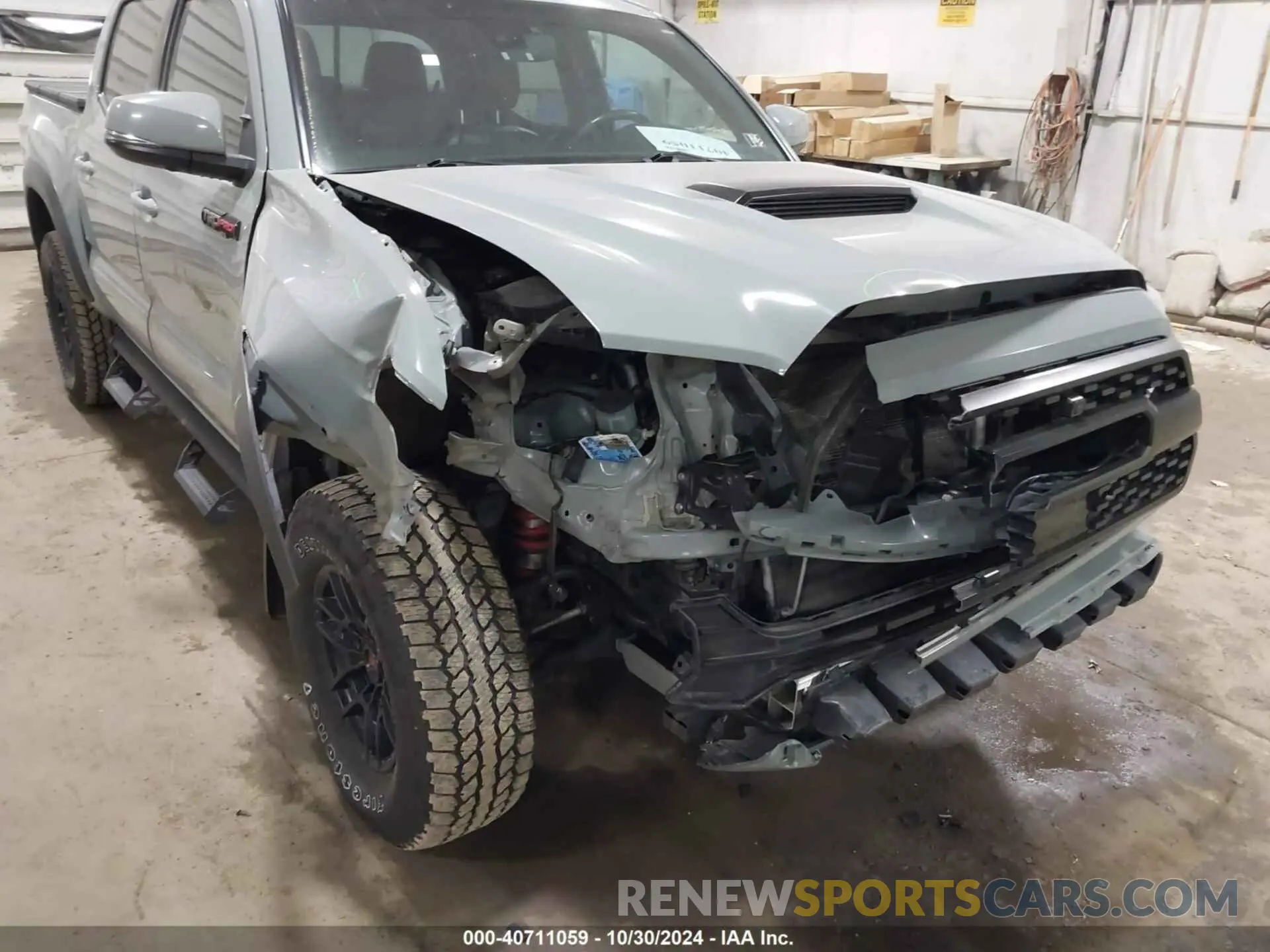 6 fotografías del automóvil dañado 5TFCZ5AN4MX256102 TOYOTA TACOMA 2021
