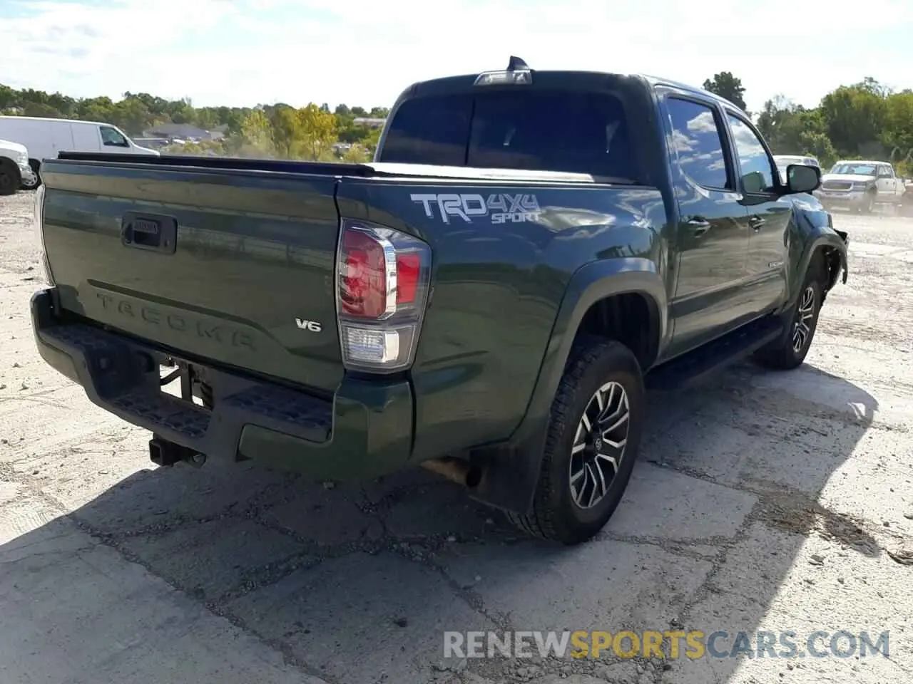 4 fotografías del automóvil dañado 5TFCZ5AN4MX262014 TOYOTA TACOMA 2021