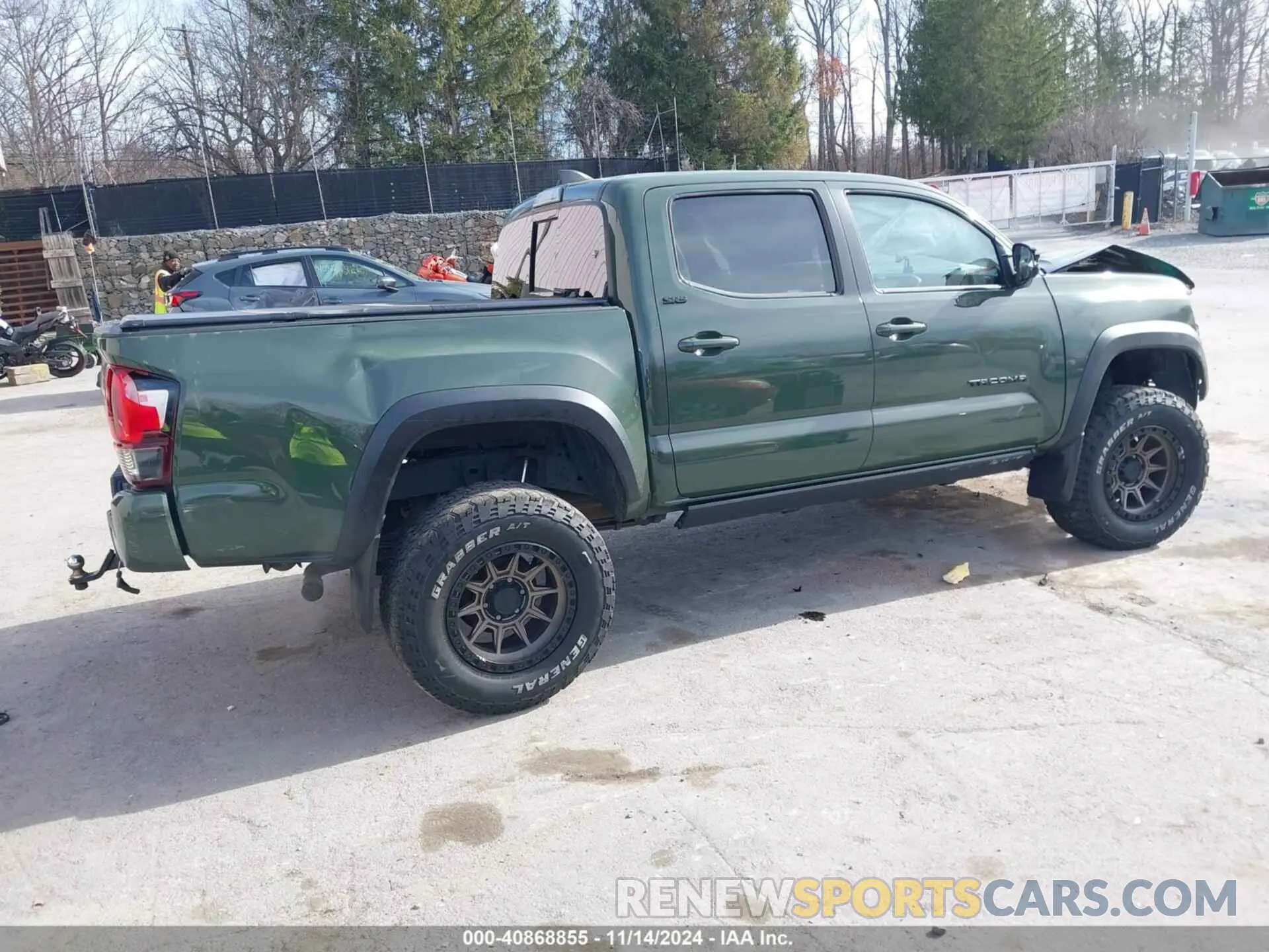 4 fotografías del automóvil dañado 5TFCZ5AN4MX266001 TOYOTA TACOMA 2021