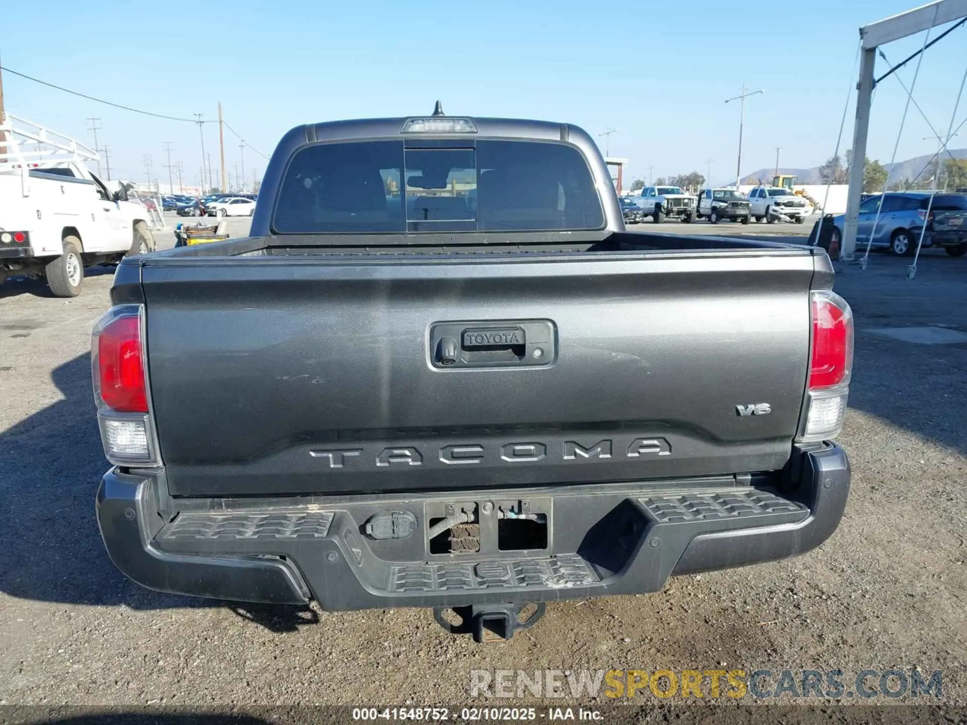 16 fotografías del automóvil dañado 5TFCZ5AN5MX258747 TOYOTA TACOMA 2021