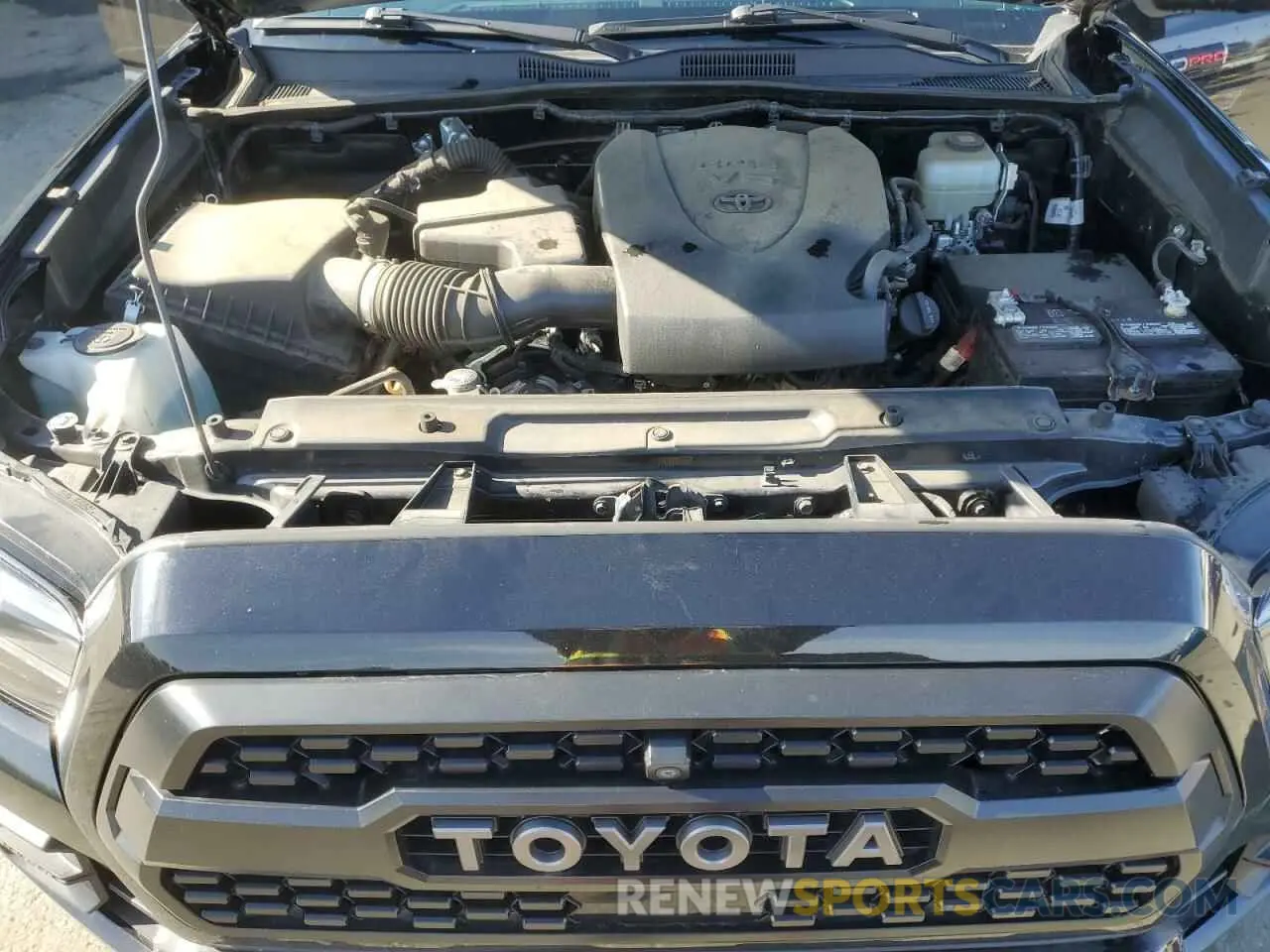 11 fotografías del automóvil dañado 5TFCZ5AN7MX247152 TOYOTA TACOMA 2021