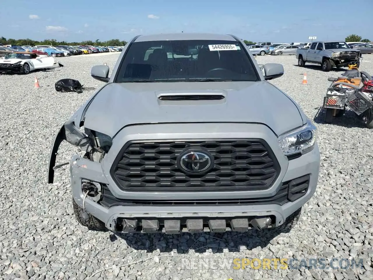 5 fotografías del automóvil dañado 5TFCZ5AN7MX276991 TOYOTA TACOMA 2021