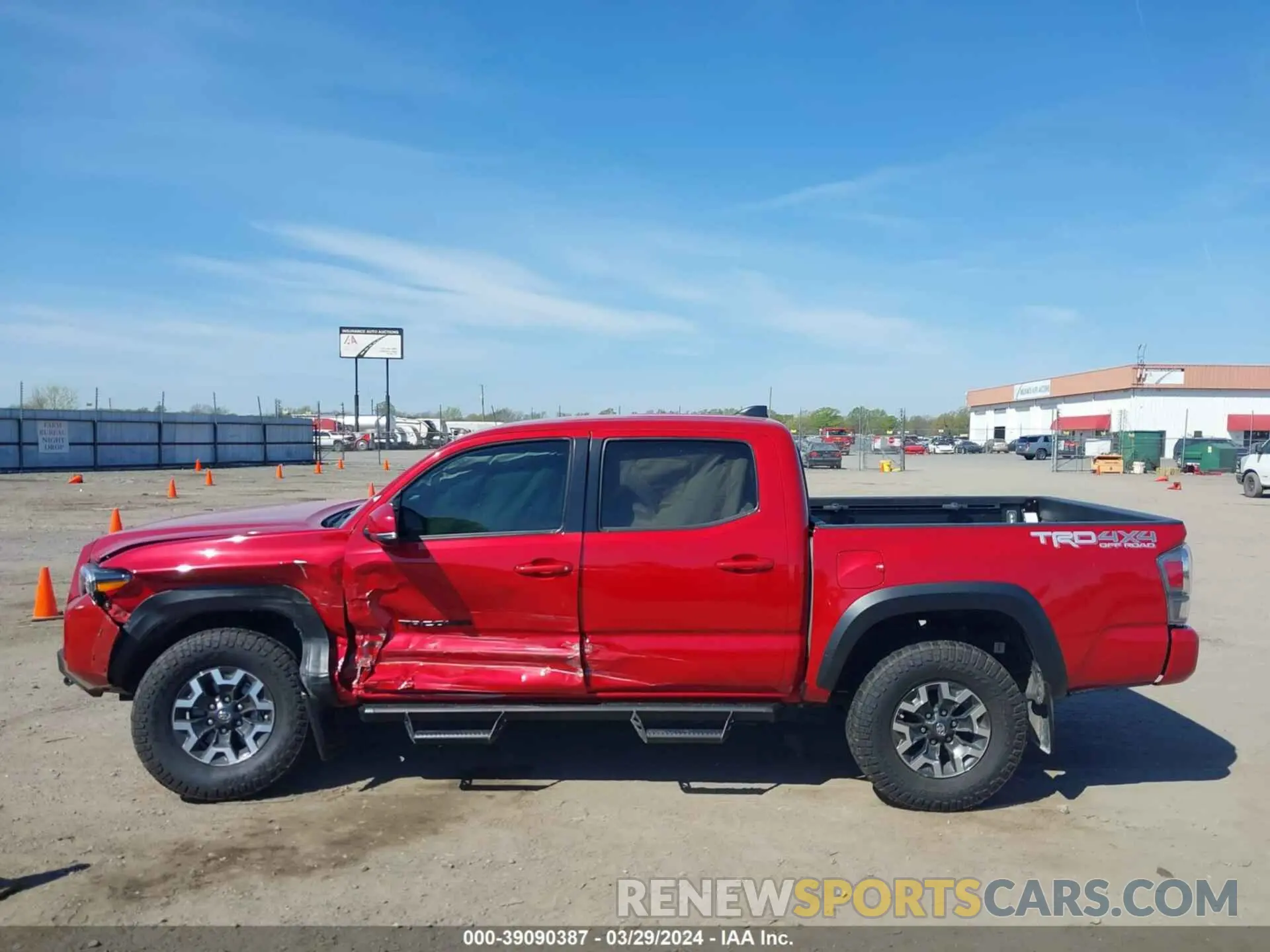 14 fotografías del automóvil dañado 5TFCZ5AN8MX254613 TOYOTA TACOMA 2021