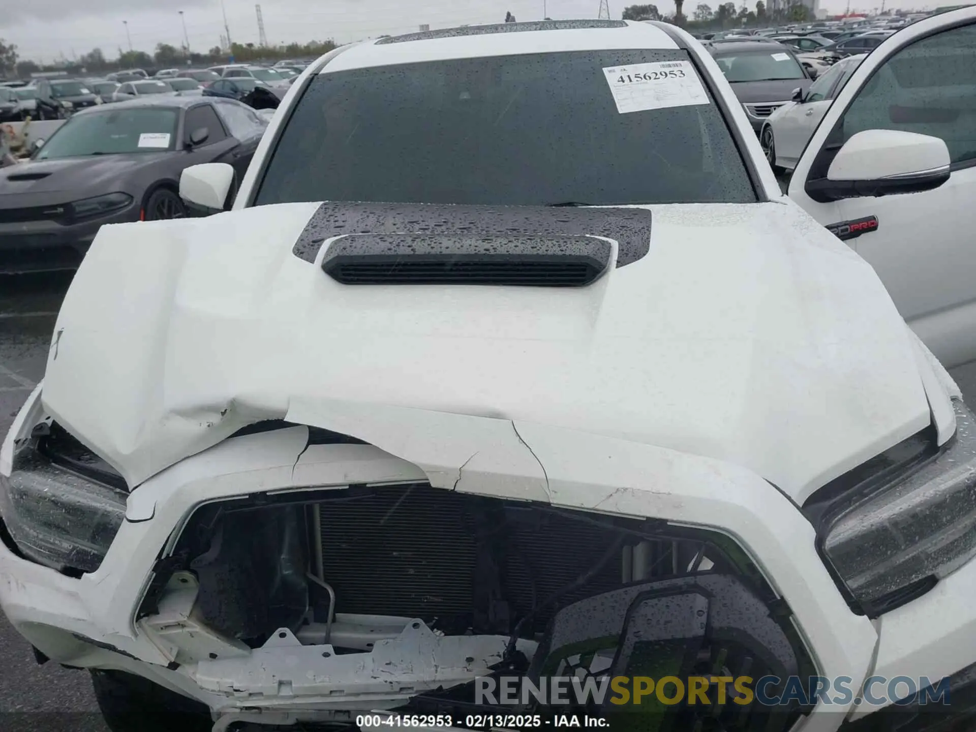 10 fotografías del automóvil dañado 5TFCZ5AN8MX260458 TOYOTA TACOMA 2021