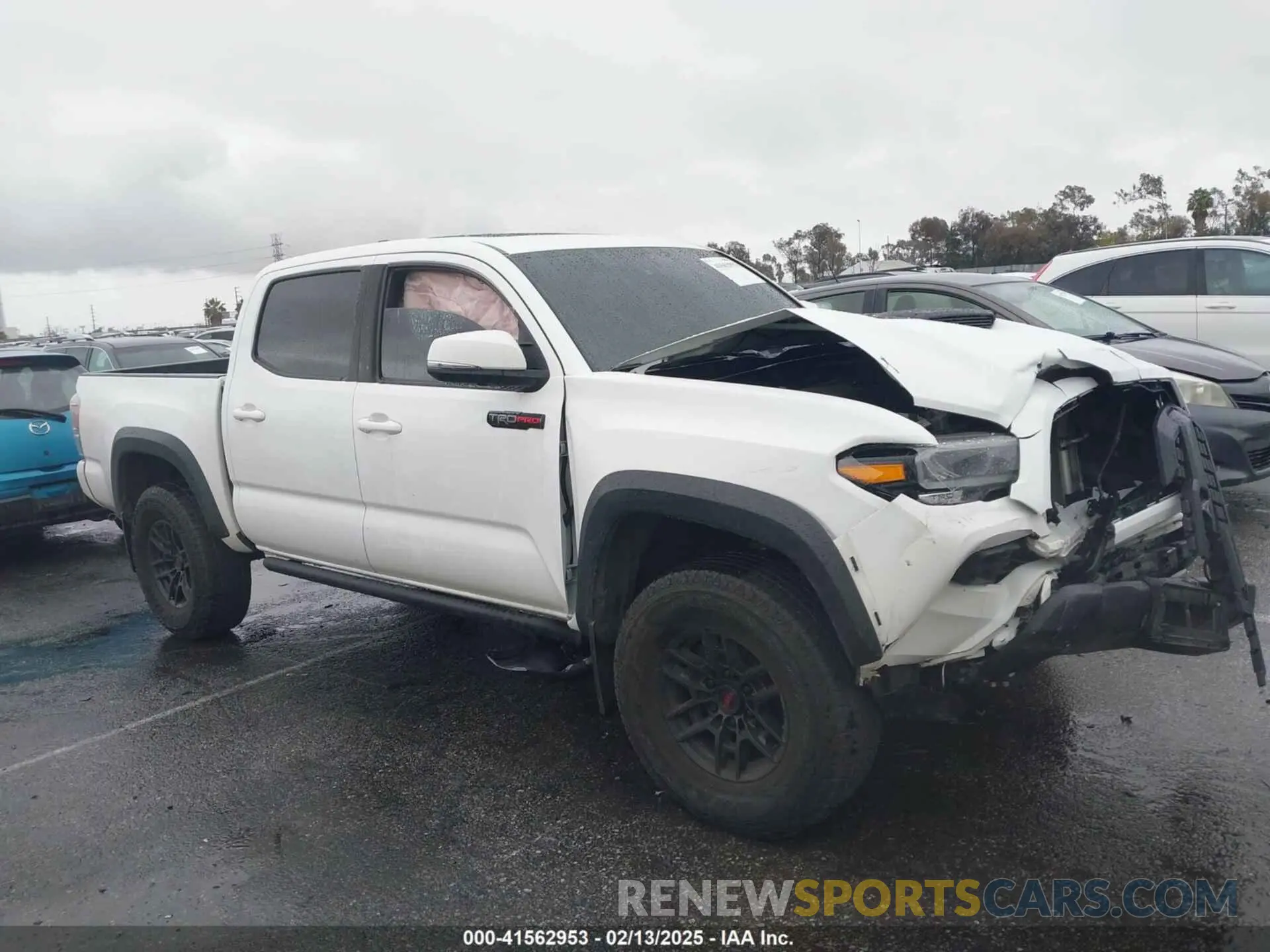 13 fotografías del automóvil dañado 5TFCZ5AN8MX260458 TOYOTA TACOMA 2021